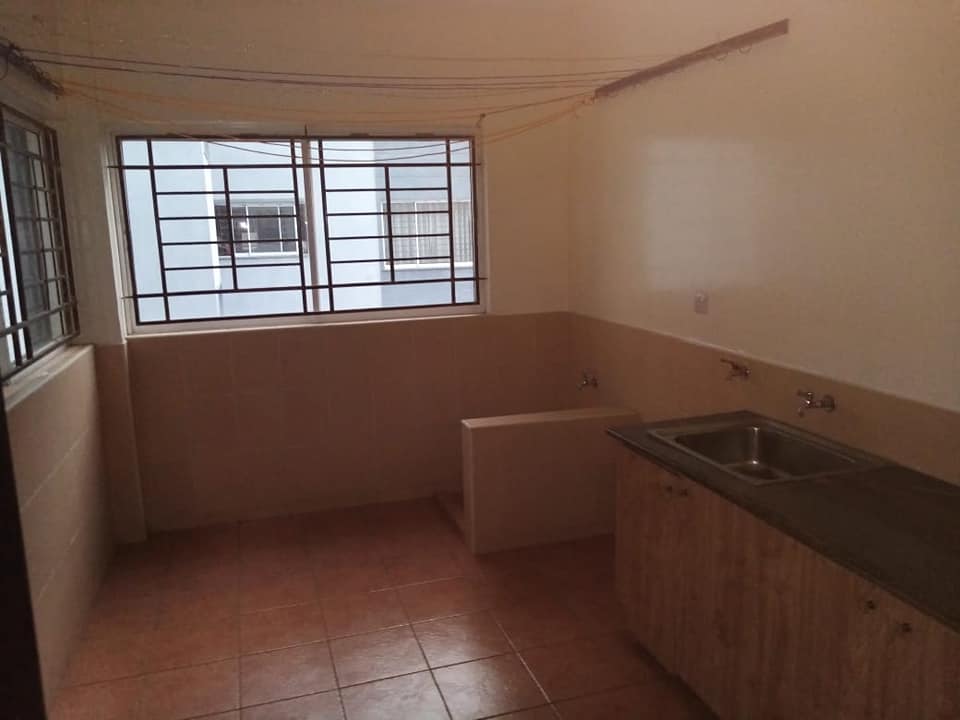 house-on-sale-Kileleshwa_3_Bedroom_all_en_suite_plus_DSQ_apartment_for_sale_Kes_25M-Apartment_Address-Kileleshwa__Nairobi__Kenya_price-25000000_Beds-3_Baths-4110_34-8