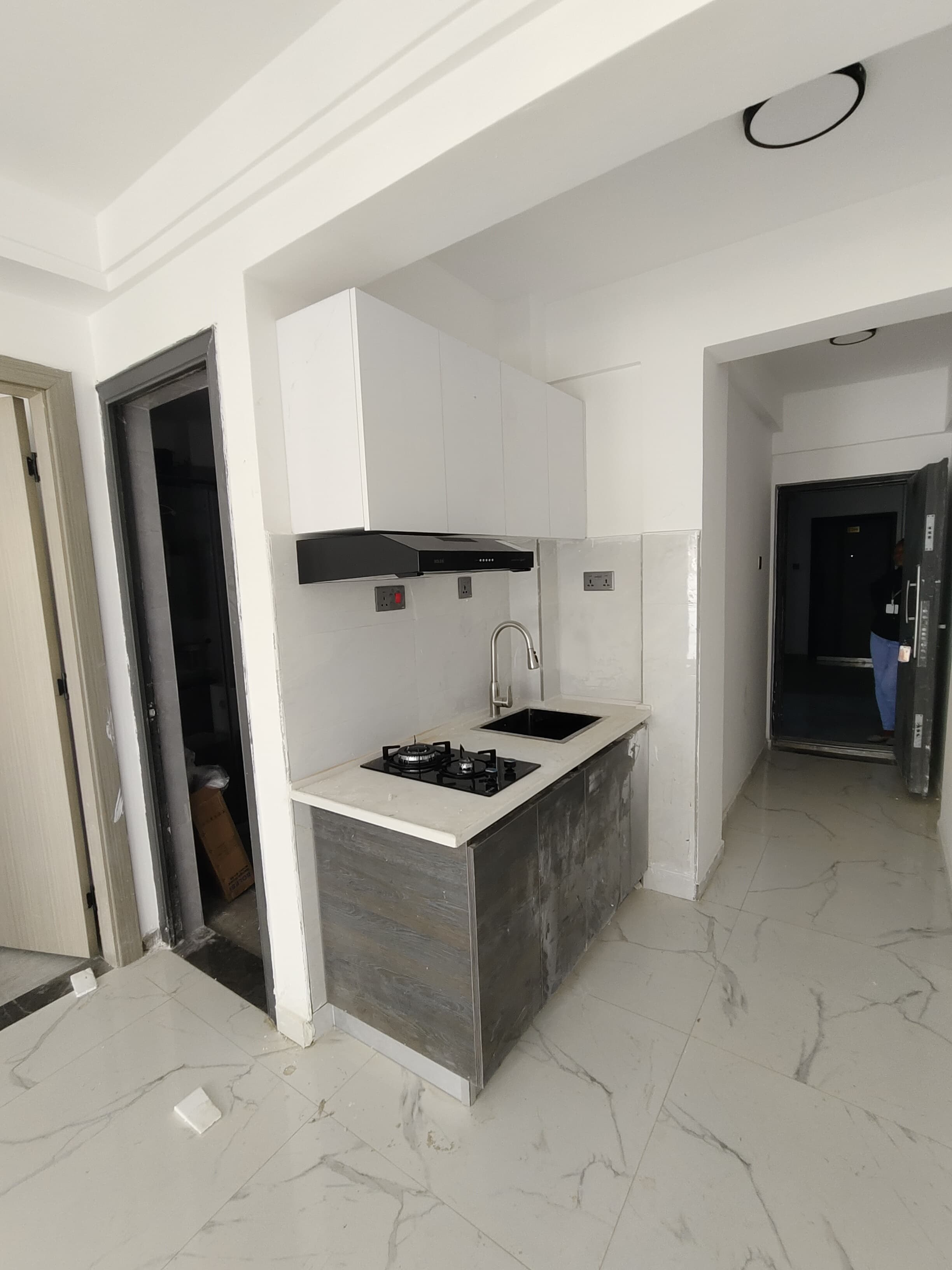 house-on-sale-1_bedroom_apartment_for_sale_in_Kilimani_-Apartment_Address-Kilimani__Nairobi__Kenya_price-5700000_Beds-1_Baths-1110_11-7