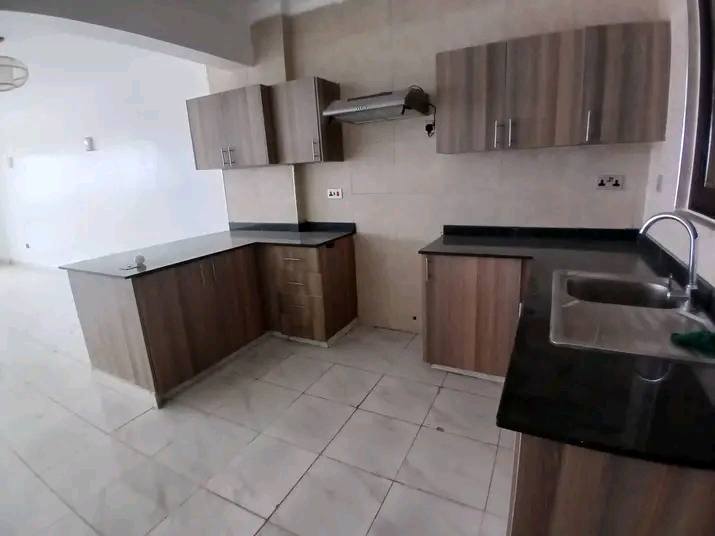 renting--Apartment_Address-Syokimau_Airport_Rd__Nairobi__Kenya_price-60000_Beds-3_Baths-3-84-9