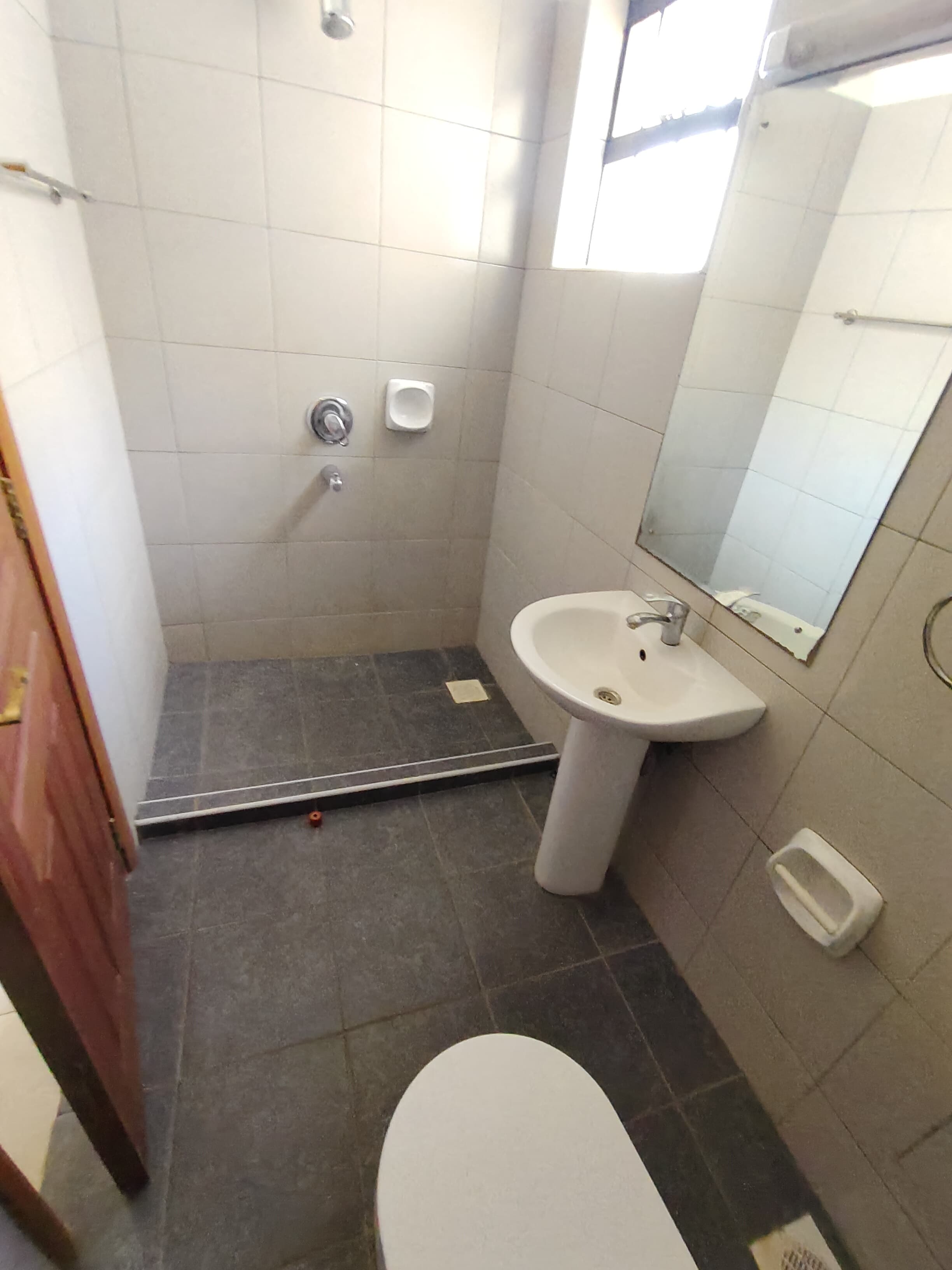 house-on-sale-Ngong_road_2_bedroom_apartment_for_sale_Kes_9_5M-Apartment_Address-Ngong_Rd__Nairobi__Kenya_price-9500000_Beds-2_Baths-2110_31-8