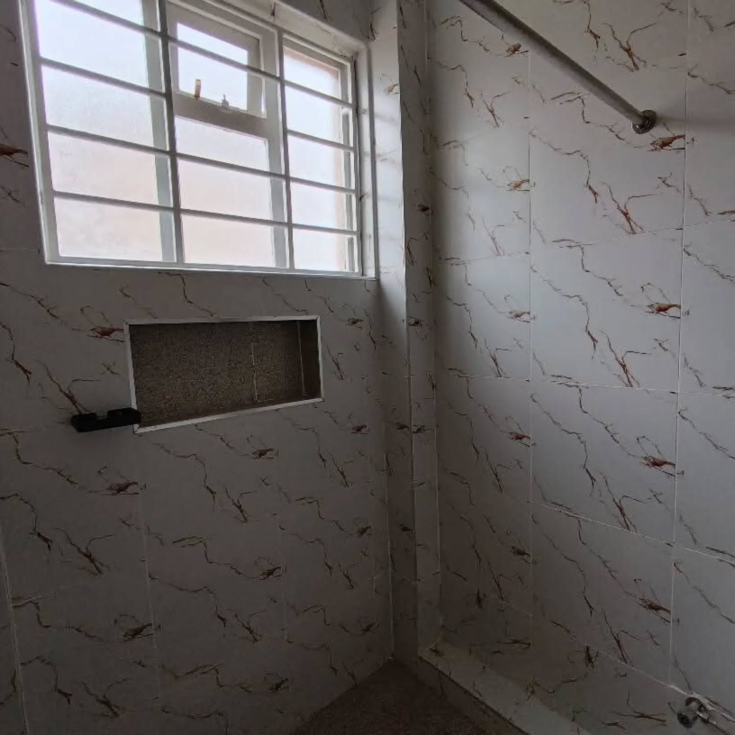 renting--Townhouse_Address-Kitengela__Kenya_price-15000_Beds-2_Baths-1-72-4