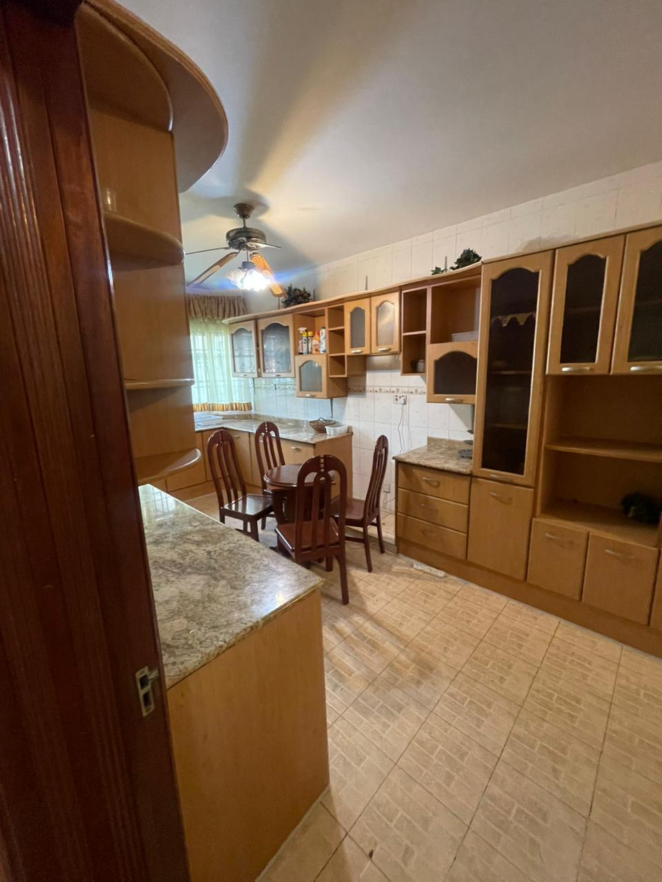 renting--Townhouse_Address-Kileleshwa_Estate__Nairobi__Kenya_price-200000_Beds-4_Baths-4-141-6