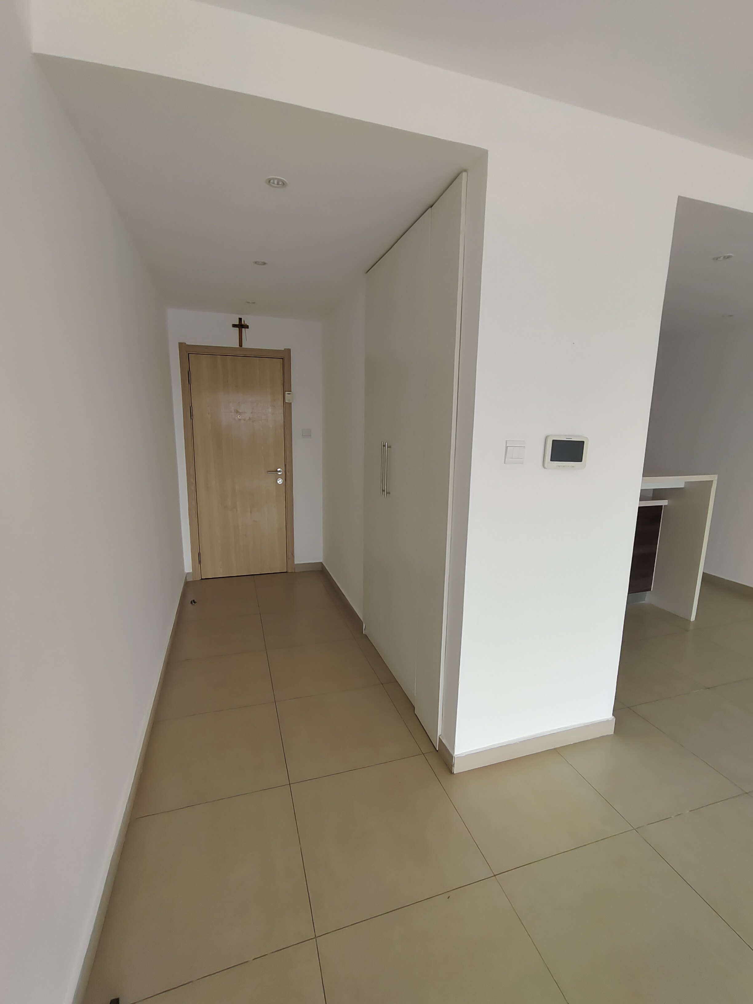 house-on-sale-2_bedroom_apartment_for_sale_in_Lavington_Kes_15M-Apartment_Address-Lavington__Nairobi__Kenya_price-15000000_Beds-2_Baths-2110_9-23