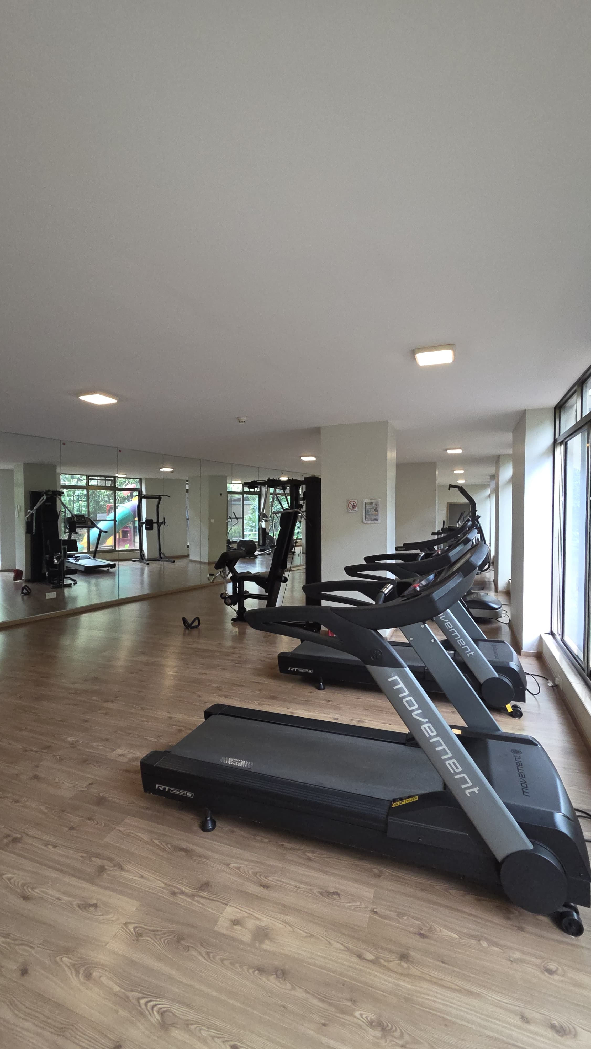 renting--Apartment_Address-Parklands__Nairobi__Kenya_price-290000_Beds-3_Baths-3-144-10