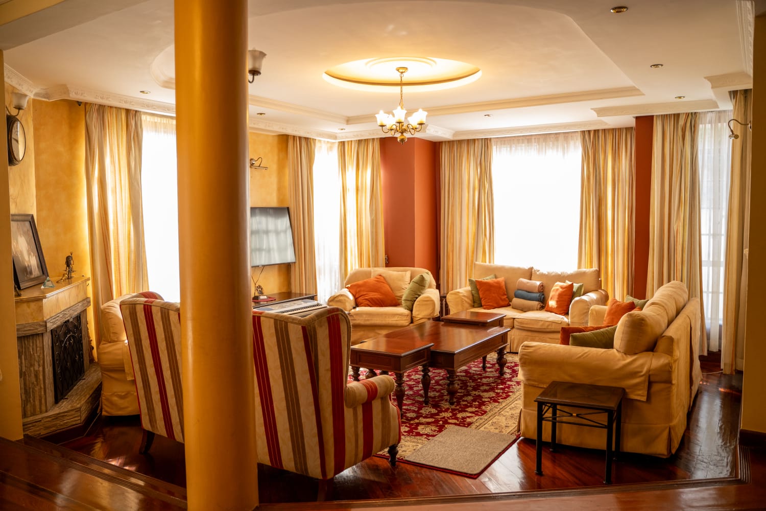 house-on-sale-Amazing_5_Bedroom_Townhouse_In_Lavington_-Townhouse_Address-Lavington_Villas__Nairobi__Kenya_price-69000000_Beds-5_Baths-5111_72-2