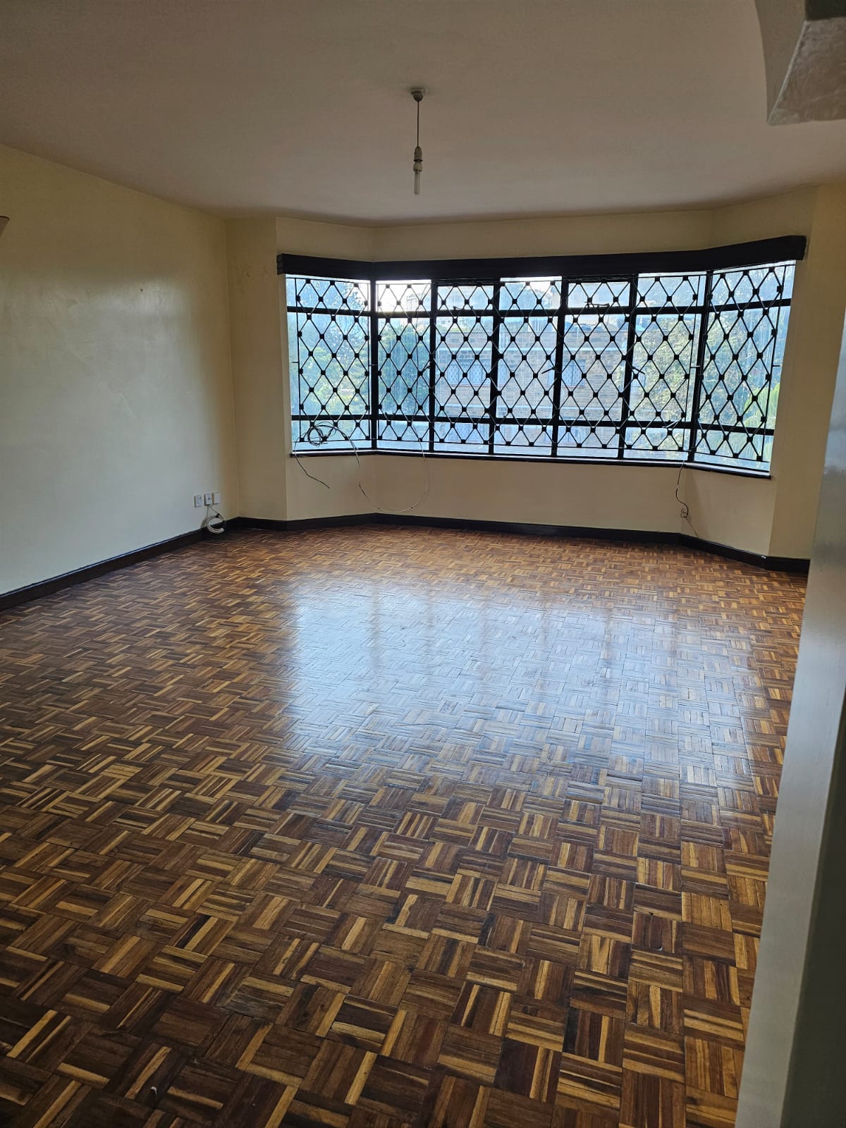 renting--Apartment_Address-Lavington__Nairobi__Kenya_price-110000_Beds-3_Baths-3-151