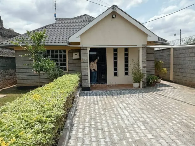 renting--Mansion_Address-Membley_Estate__Ruiru__Kenya_price-25000_Beds-5_Baths-1-55-0