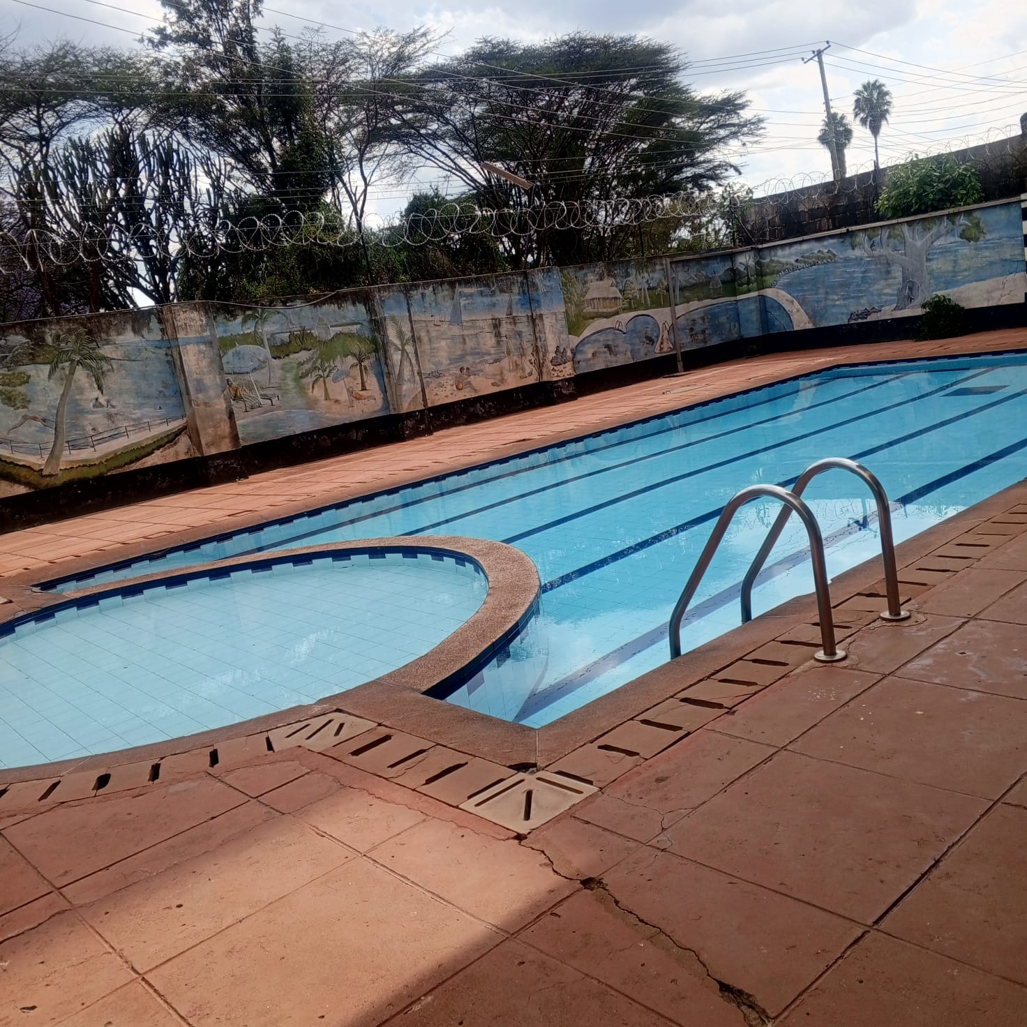 renting--Apartment_Address-Kilimani_Estate__Nairobi__Kenya_price-90000_Beds-3_Baths-3-66-7