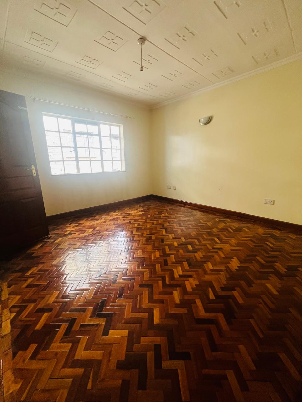 renting--Apartment_Address-Parklands__Nairobi__Kenya_price-65000_Beds-3_Baths-2-133-7