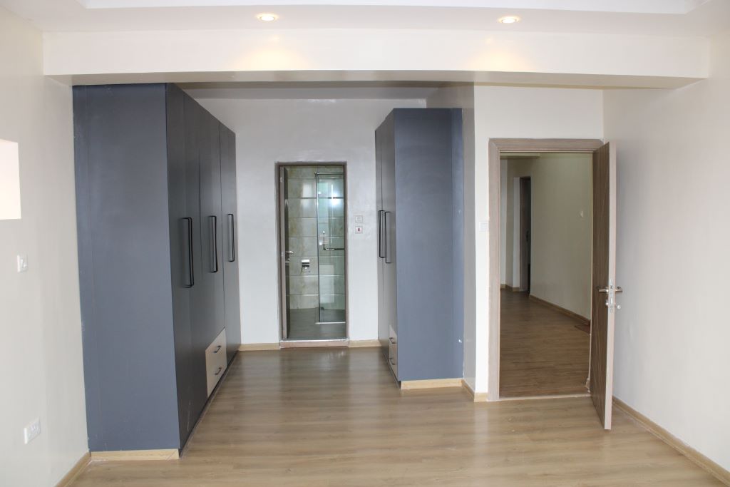 renting--Duplex_Address-Fifth_Parklands_Ave__Nairobi__Kenya_price-165000_Beds-5_Baths-5-44-3
