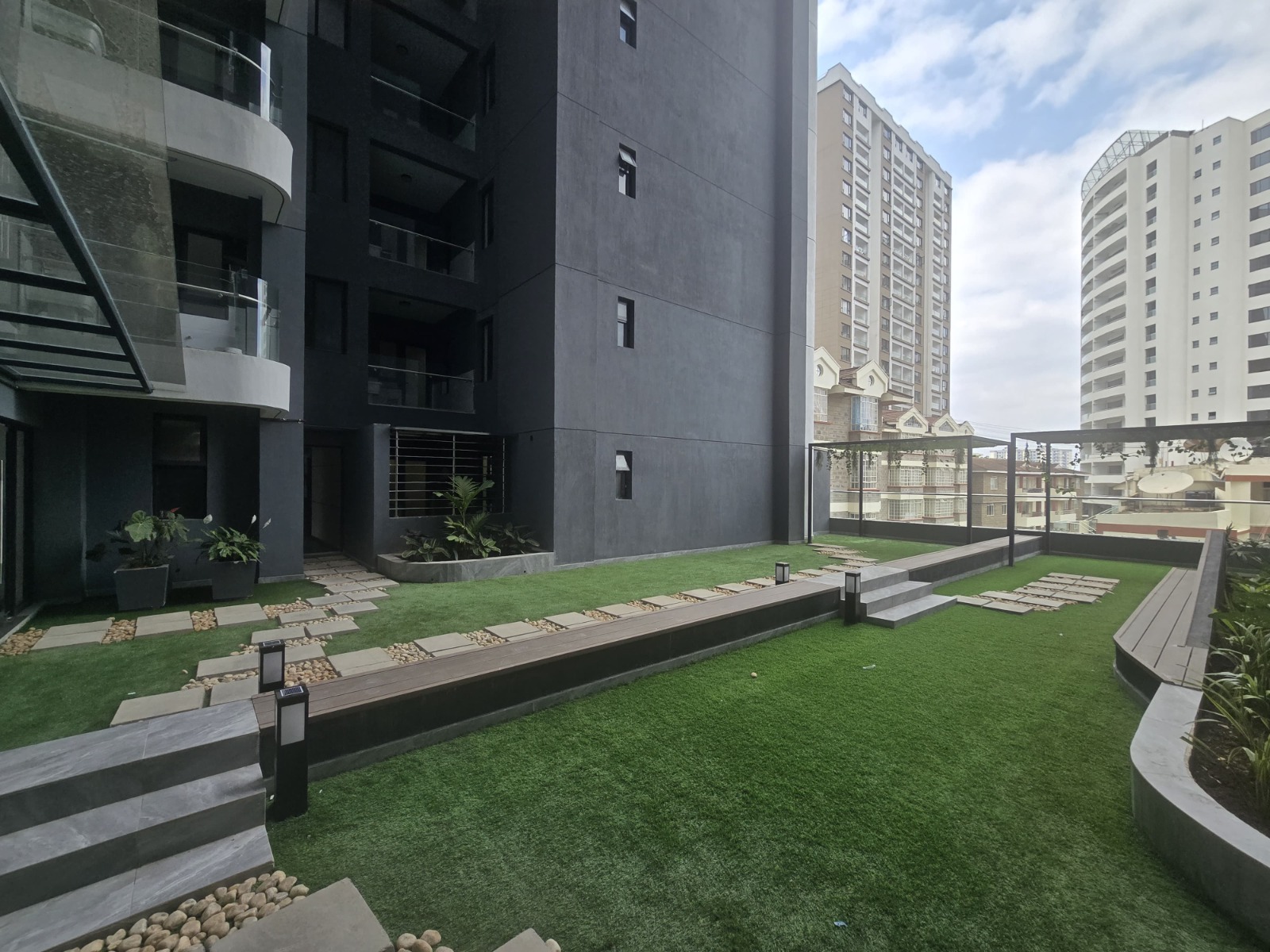 renting-Modern_Living_in_Kilimani_2_Bedrooms_Apartments_-apartment_Address-Lenana_Rd__Nairobi__Kenya_price-110000_Beds-2_Baths-3-41