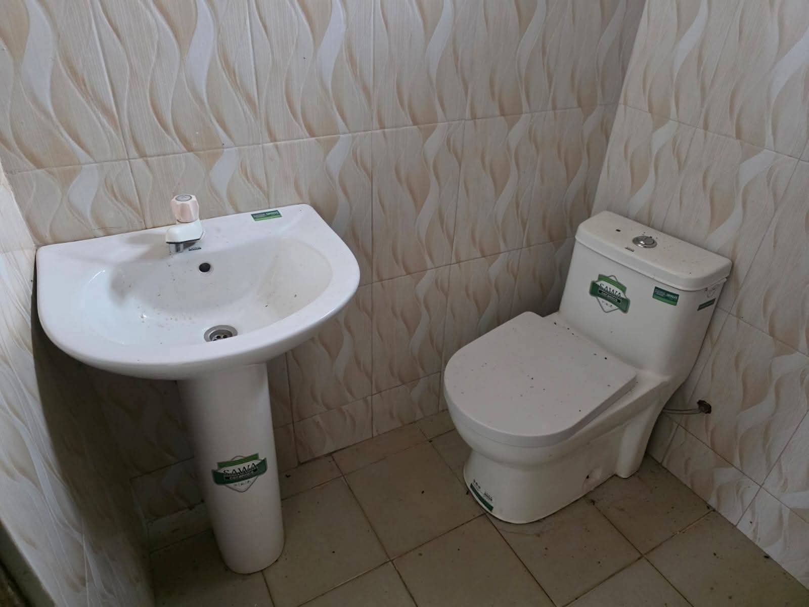 renting--Bungalow_Address-Sigona__Kenya_price-25000_Beds-3_Baths-1-65-5