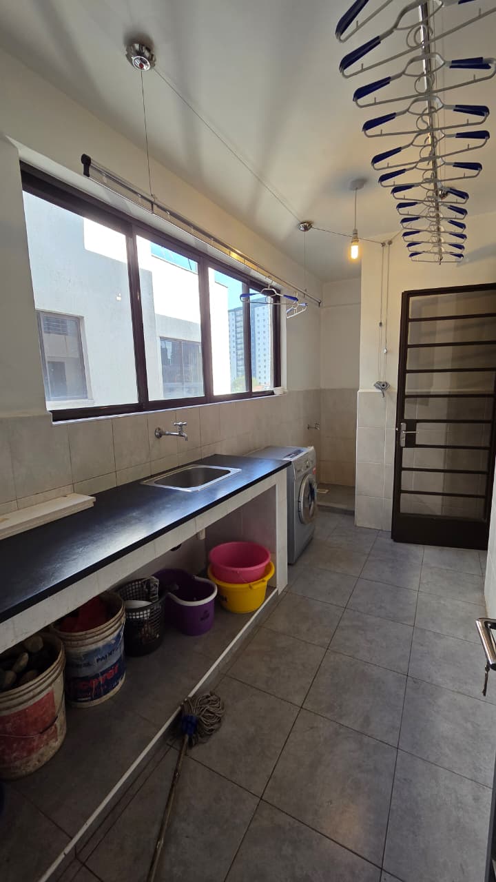 renting--Apartment_Address-Parklands__Nairobi__Kenya_price-140000_Beds-2_Baths-2-140-5