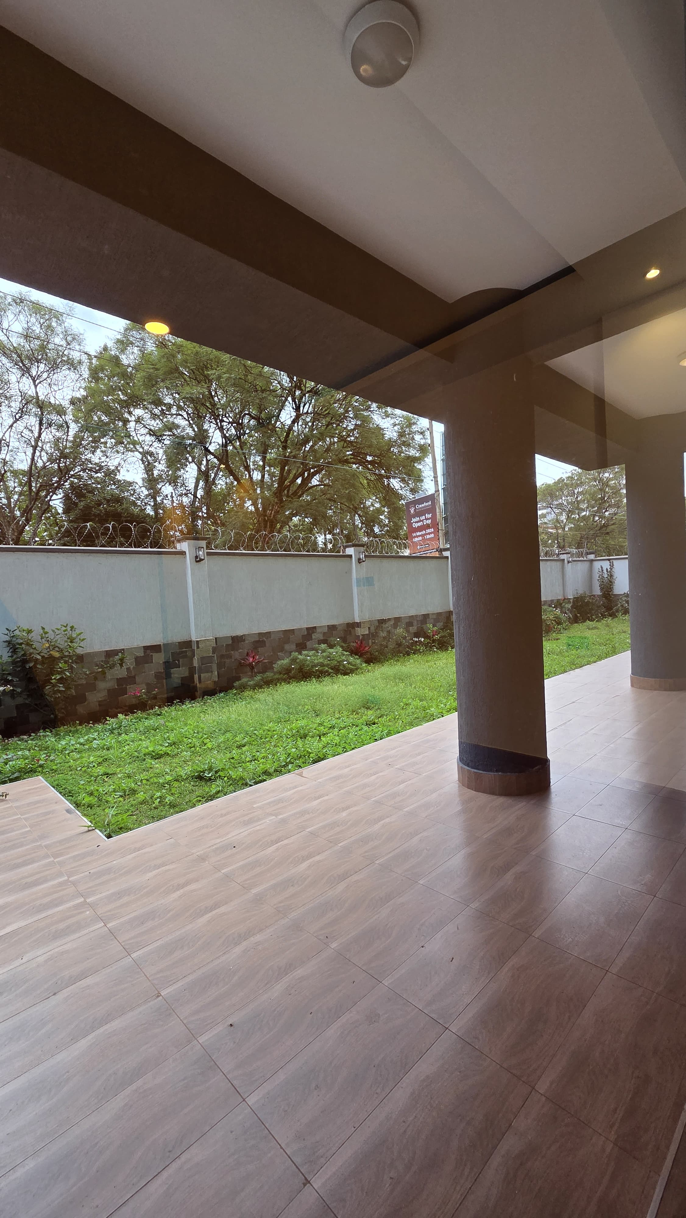 house-on-sale-Luxury_8_Bedroom_Duplex_Villa_For_Sale_In_Spring_Valley-Duplex_Address-Shanzu_Rd__Nairobi__Kenya_price-120000000_Beds-8_Baths-2222_75-1
