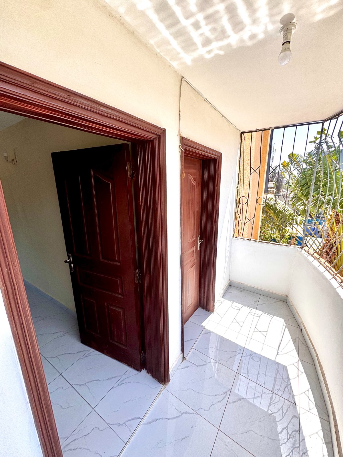 renting--Apartment_Address-Parklands__Nairobi__Kenya_price-65000_Beds-3_Baths-2-133-5