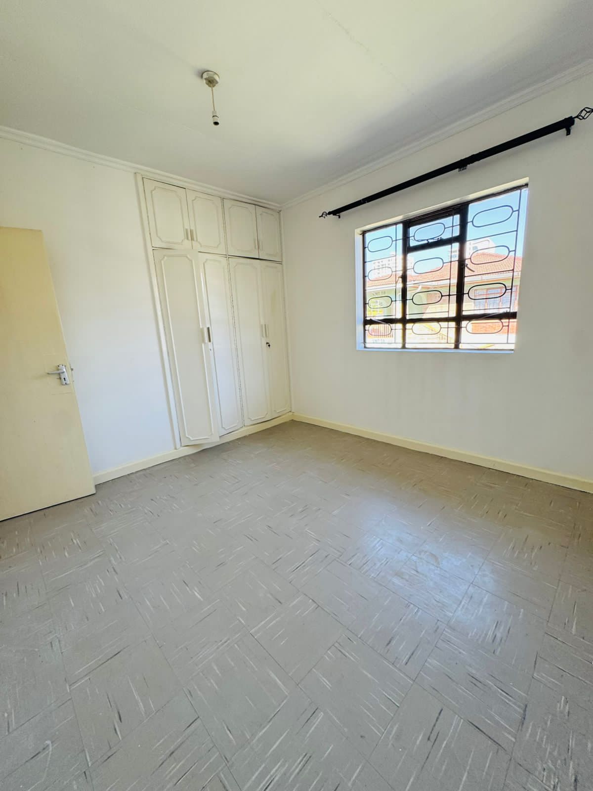 renting--Townhouse_Address-Rhapta_Road__Nairobi__Kenya_price-170000_Beds-4_Baths-4-109-11