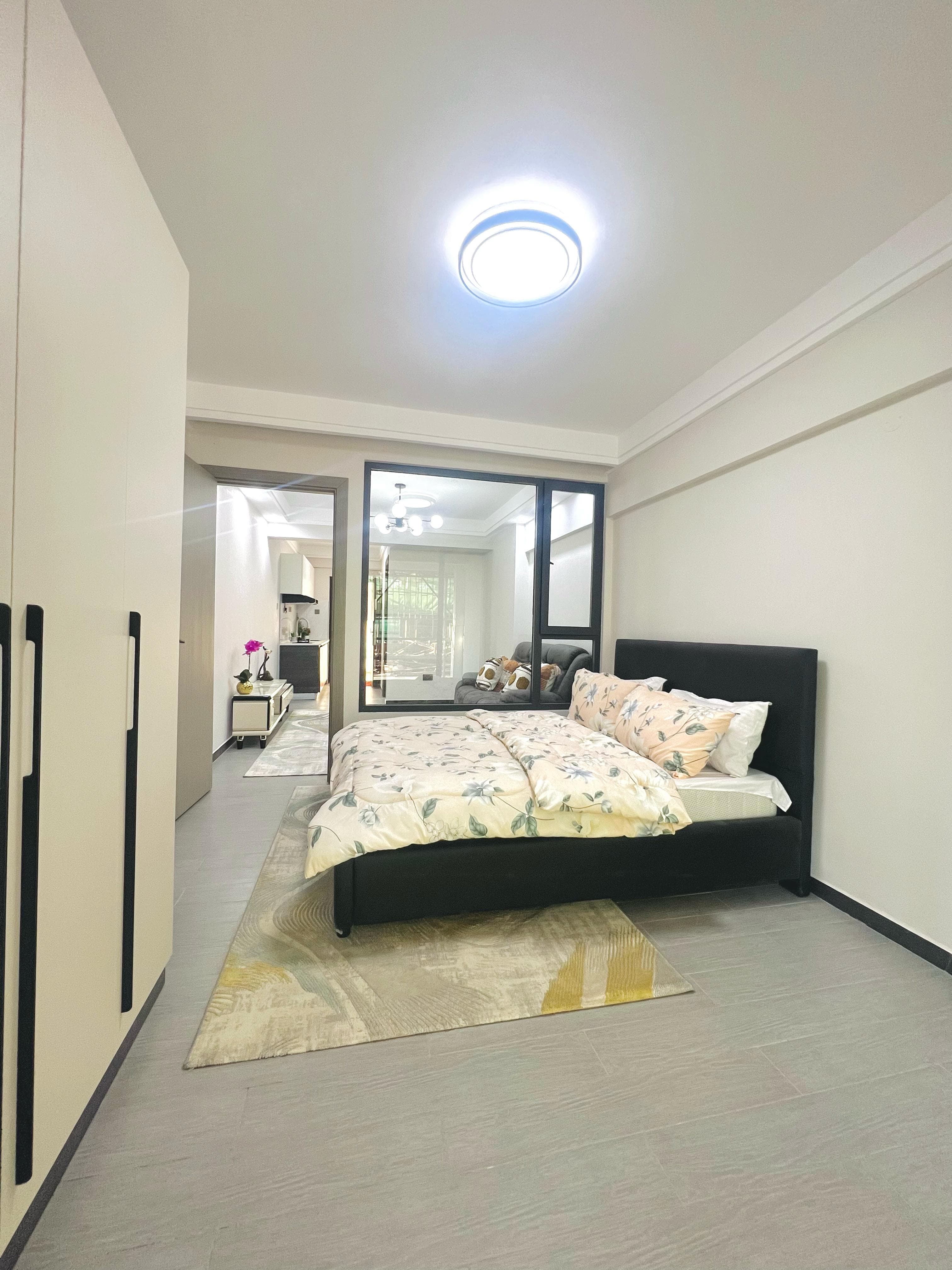 house-on-sale-1_bedroom_apartment_for_sale_in_Kilimani_Kes_6_5M-Apartment_Address-Kilimani__Nairobi__Kenya_price-6500000_Beds-1_Baths-1110_26-4