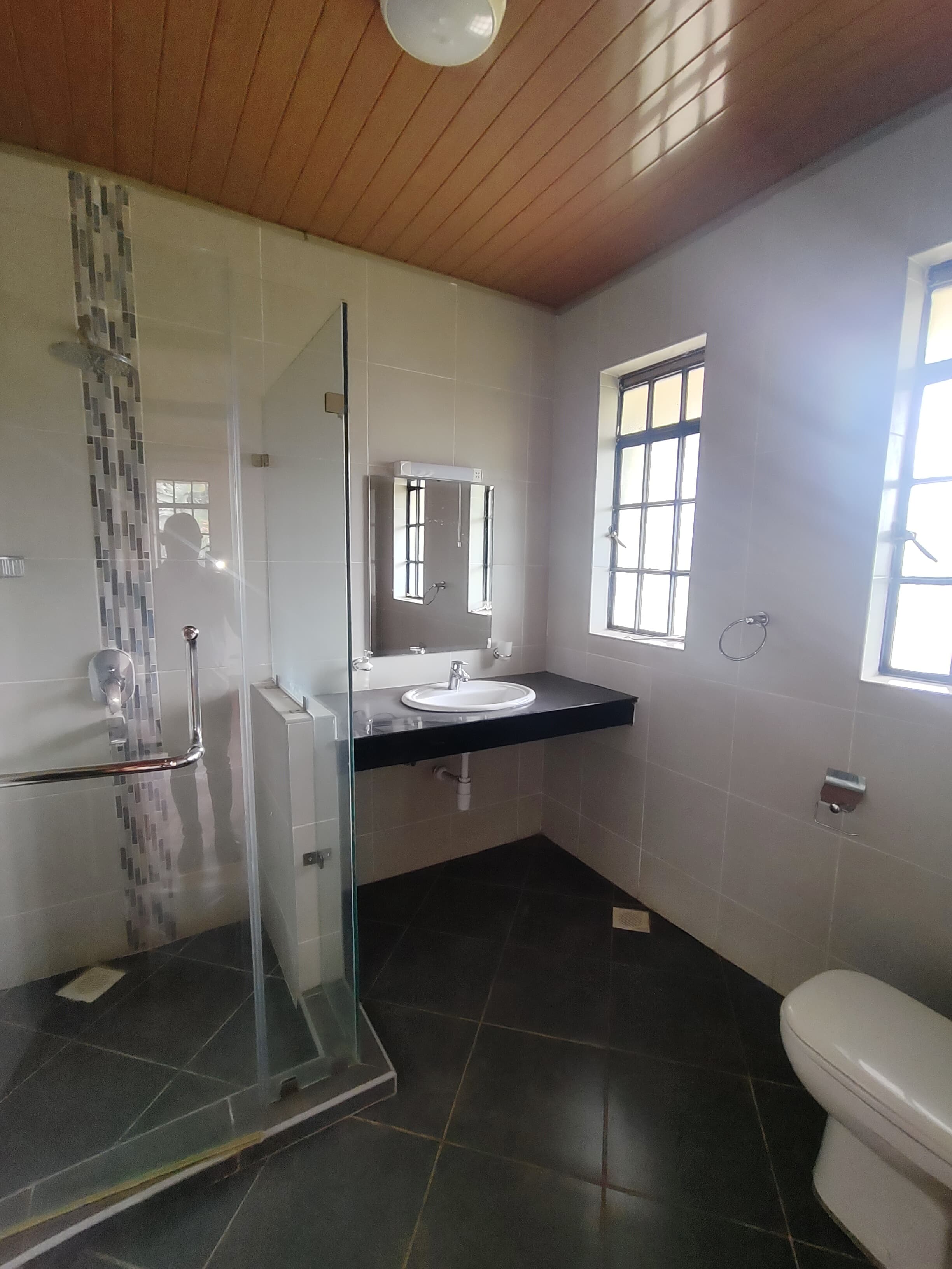 house-on-sale-4_Bedroom_plus_DSQ_Villa_for_sale_in_Karen_Kes_85M-Villa_Address-Karen__Nairobi__Kenya_price-85000000_Beds-4_Baths-5110_22-9