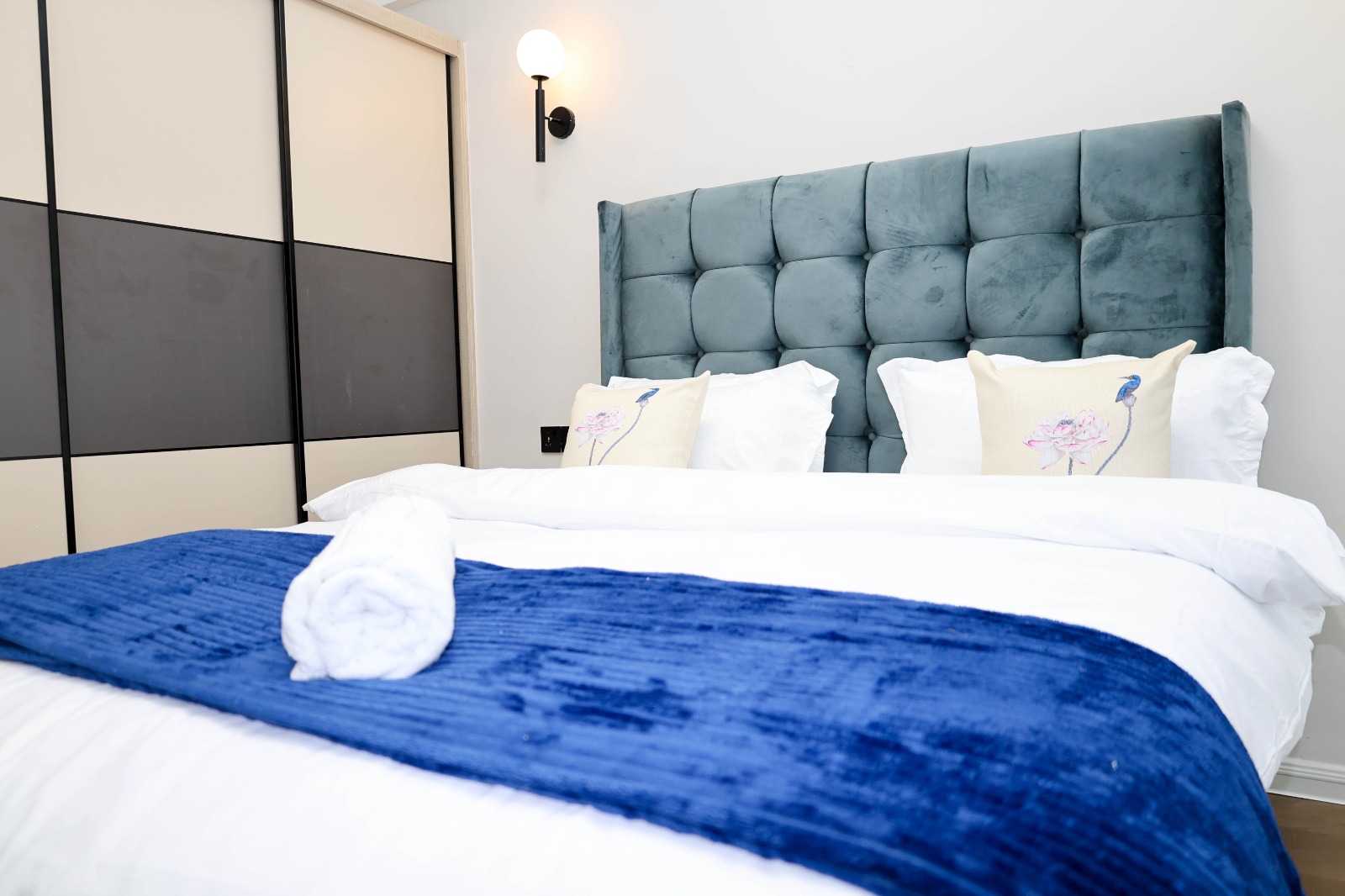 renting--Apartment_Address-Syokimau_Airport_Rd__Nairobi__Kenya_price-85000_Beds-3_Baths-3-160-13