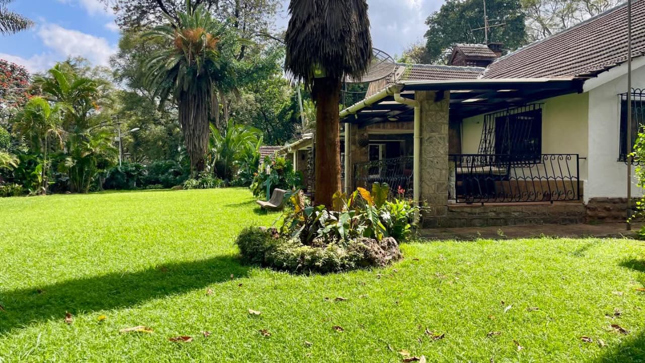 renting--Bungalow_Address-Spring_Valley_Rd__Nairobi__Kenya_price-450000_Beds-5_Baths-4-148-1