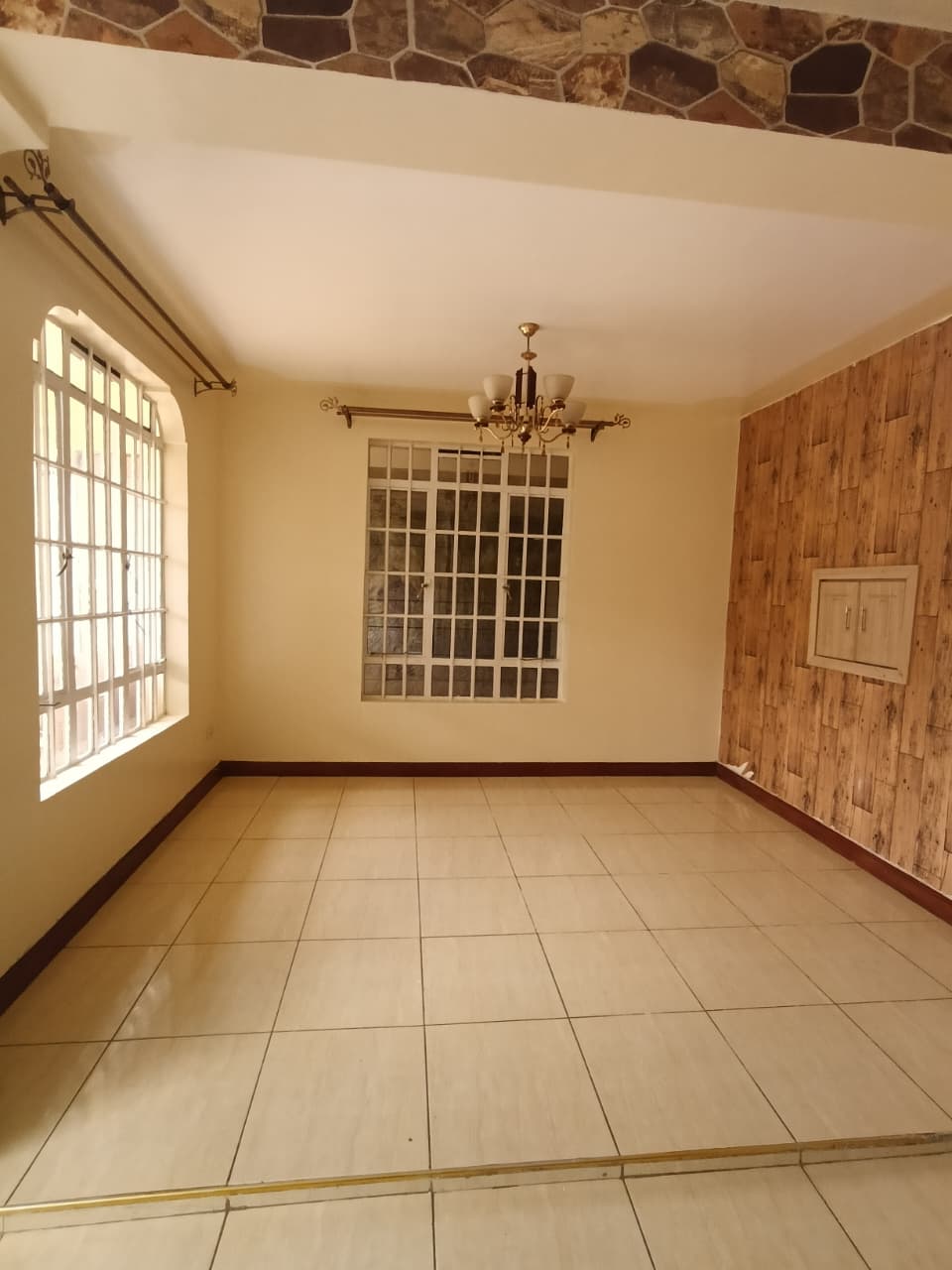 renting--Townhouse_Address-South_B__Nairobi__Kenya_price-130000_Beds-3_Baths-3-36-3