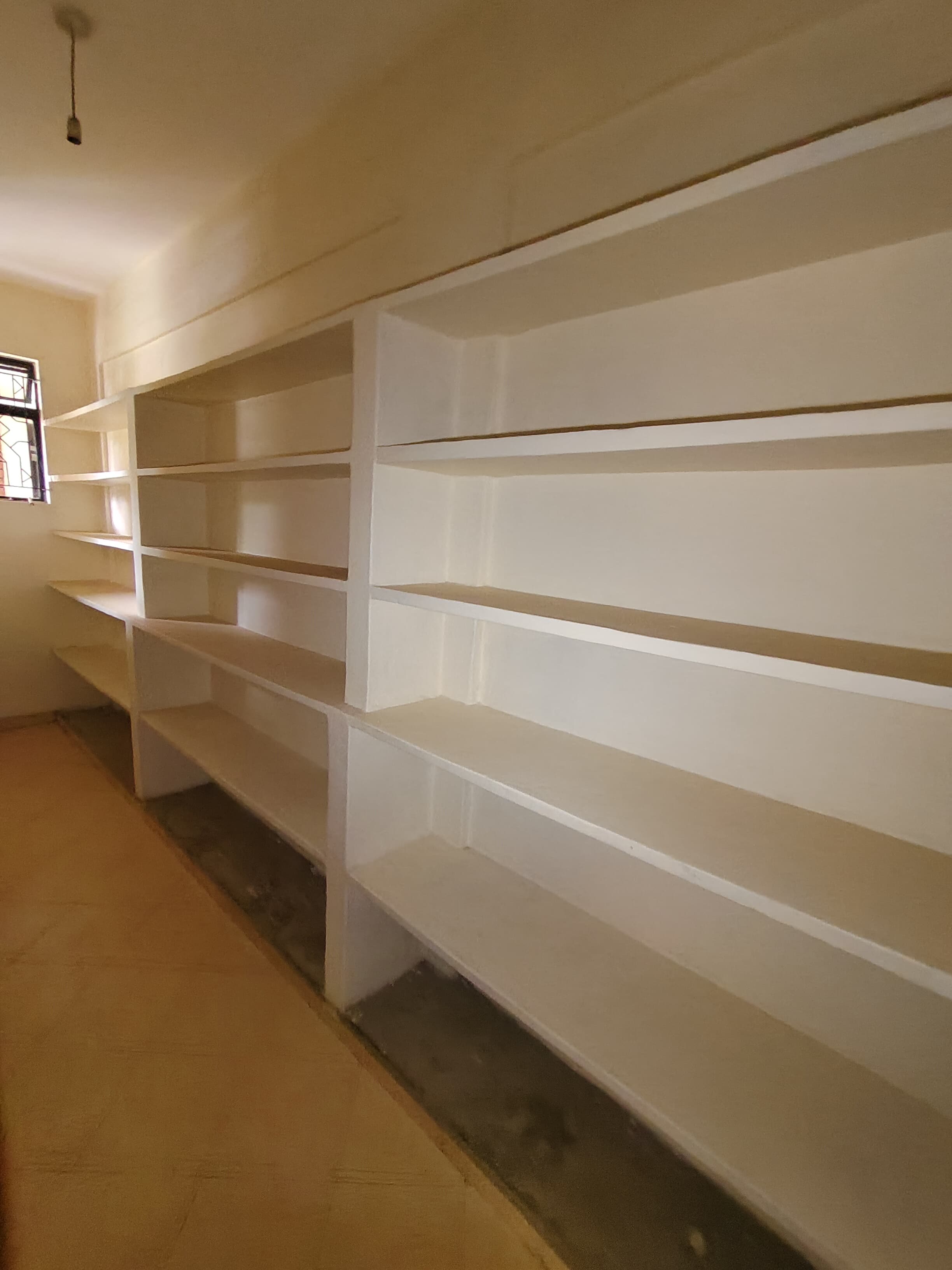 house-on-sale-2_bedroom_apartment_for_sale_Riverside_Drive_Kes_15M-Apartment_Address-Riverside_Dr__Nairobi__Kenya_price-15000000_Beds-2_Baths-1110_39-6