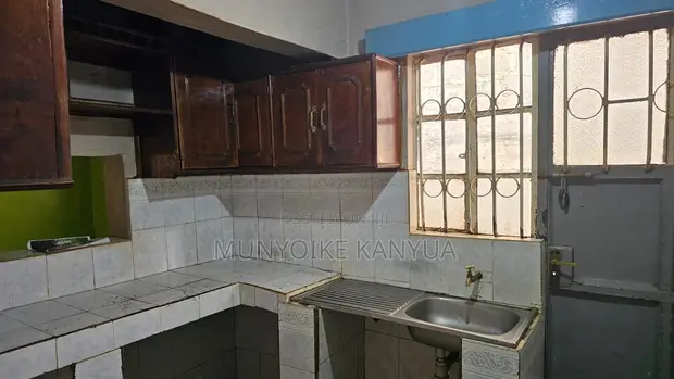 renting--Mansion_Address-Ruaka__Kenya_price-25000_Beds-3_Baths-1-68-5