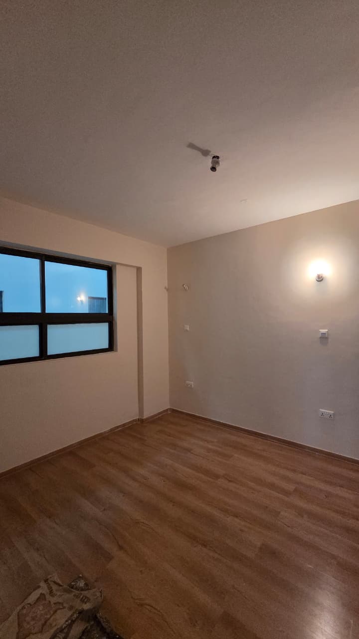 renting--Duplex_Address-Parklands__Nairobi__Kenya_price-150000_Beds-5_Baths-5-164-9