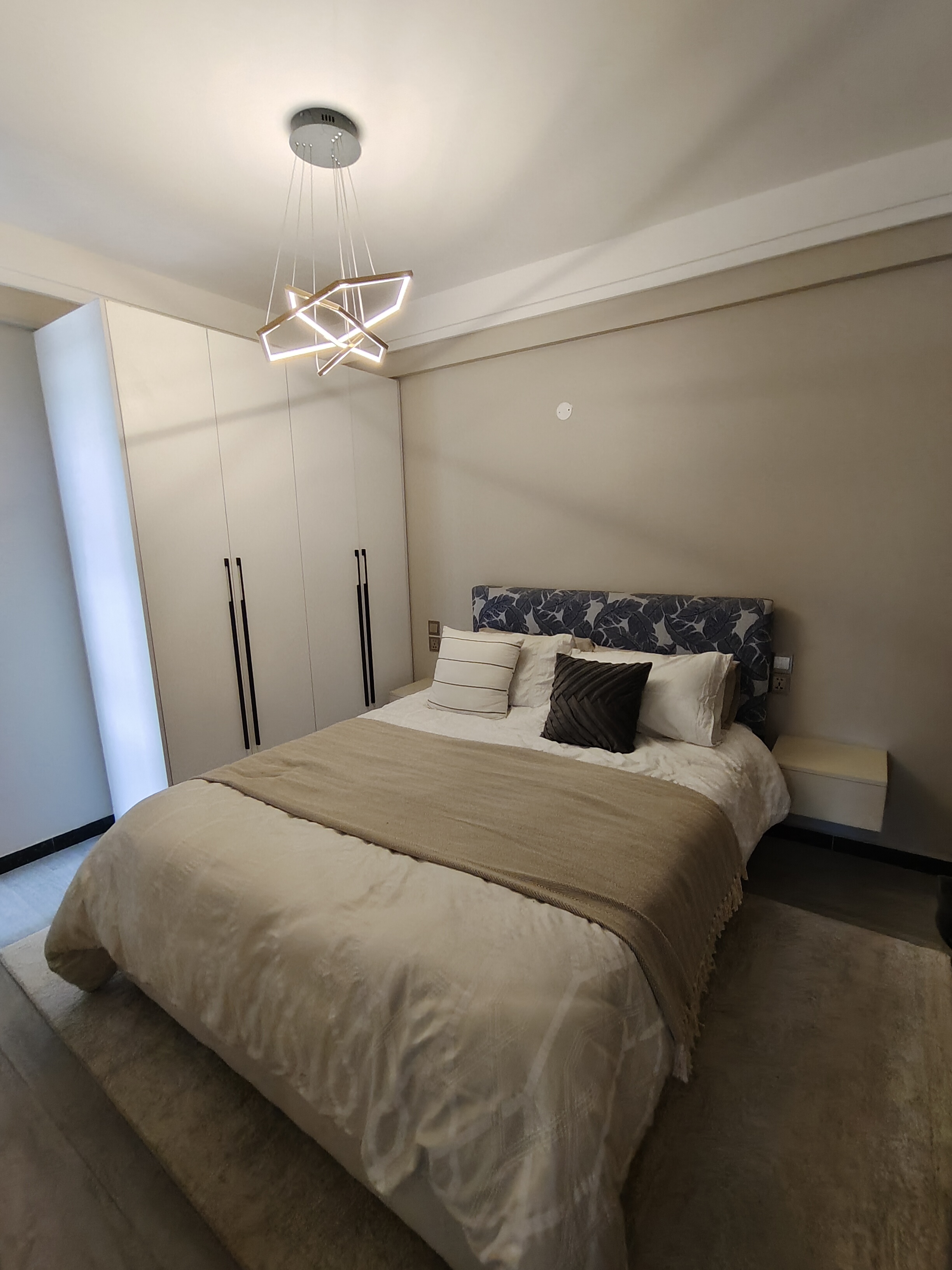 house-on-sale-3_Bedroom_apartment_for_sale_in_Kilimani_-Apartment_Address-Kilimani__Nairobi__Kenya_price-12600000_Beds-3_Baths-2110_10-2