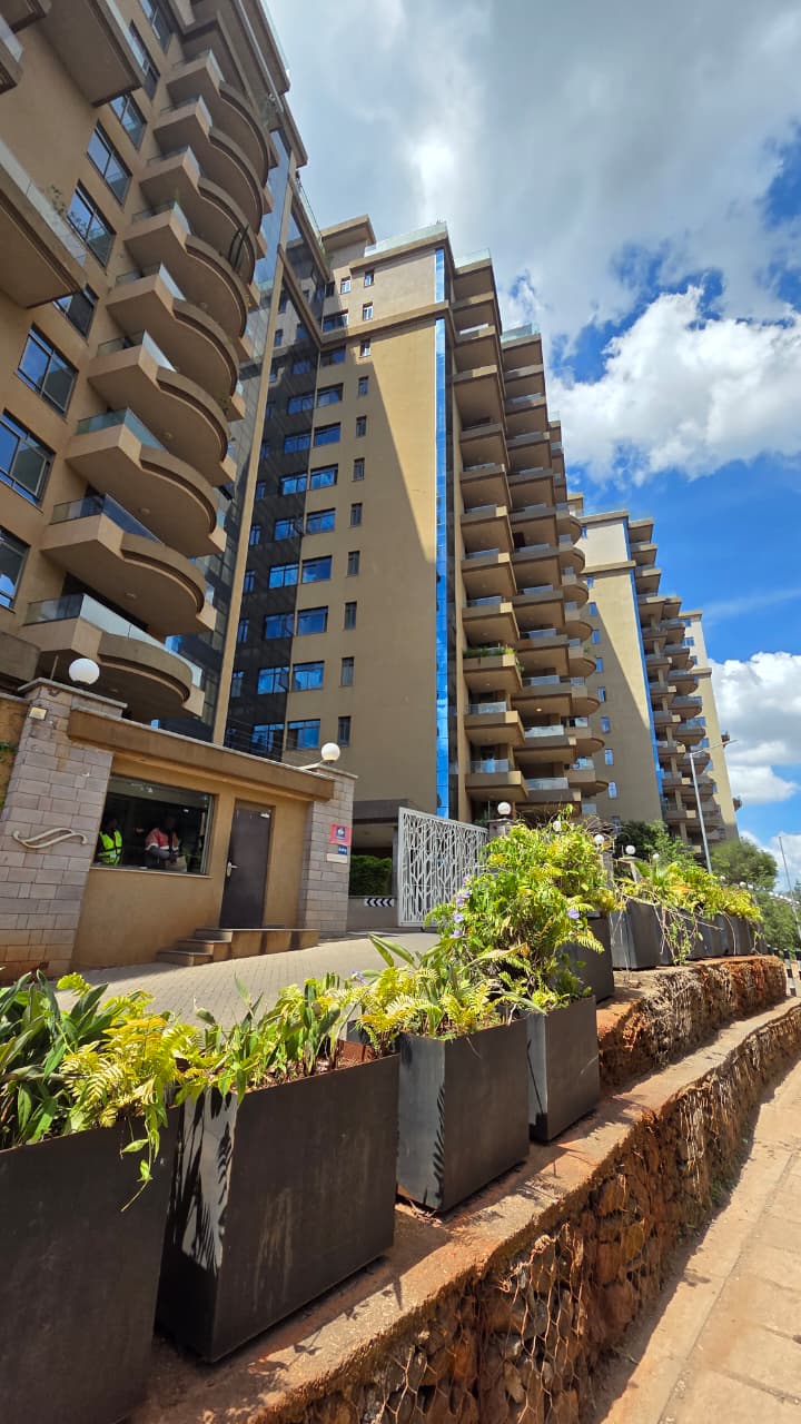 renting--Duplex_Address-Parklands__Nairobi__Kenya_price-410000_Beds-4_Baths-4-159-0