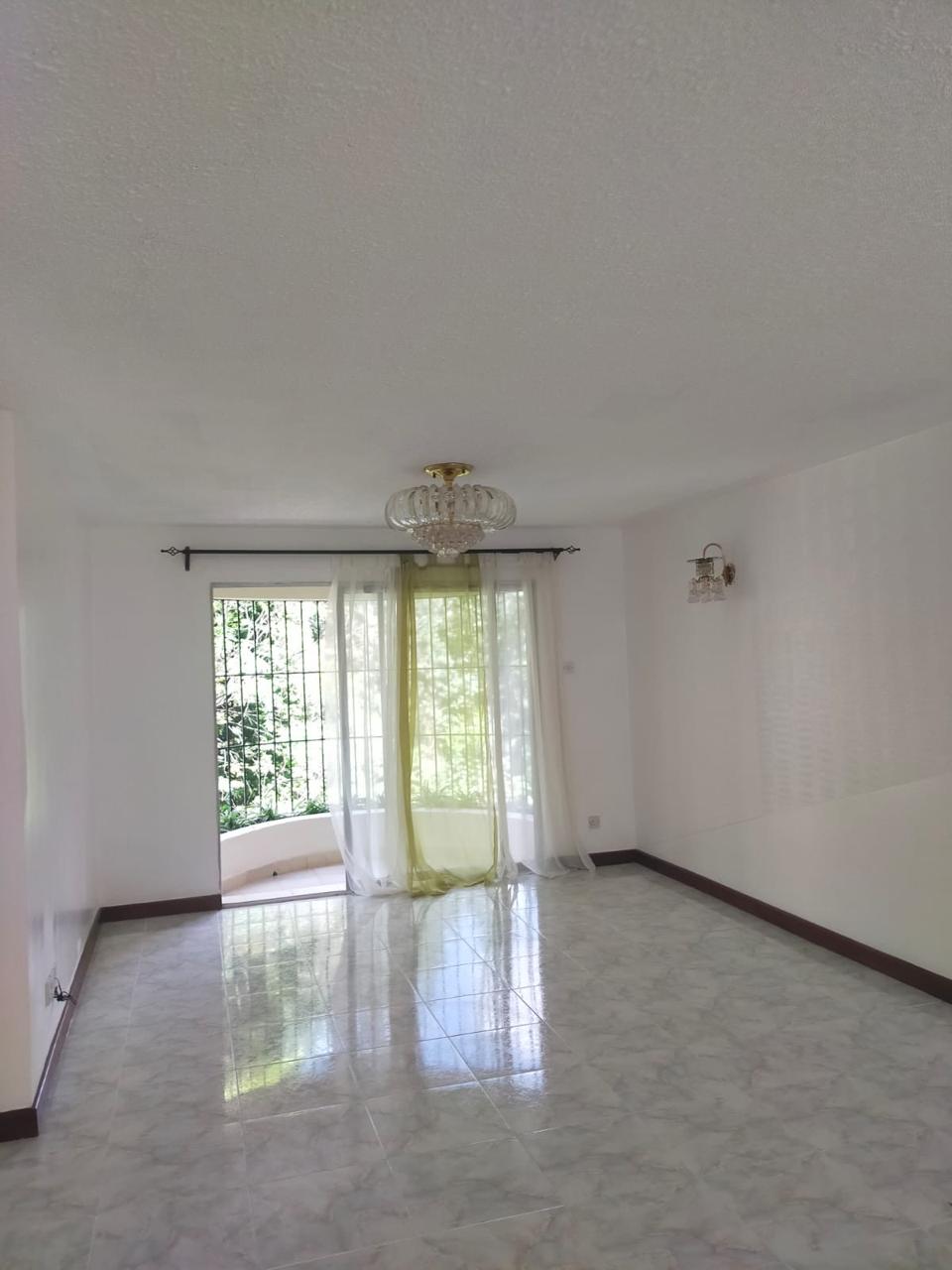 renting--Townhouse_Address-Kileleshwa_Estate__Nairobi__Kenya_price-250000_Beds-10_Baths-8-116-7