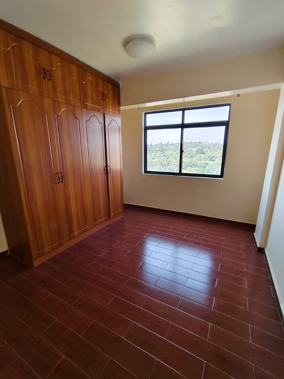 house-on-sale-Kileleshwa_2_bedroom_apartment_for_sale_Kes_10M-Apartment_Address-Kileleshwa__Nairobi__Kenya_price-10000000_Beds-2_Baths-2110_42-4