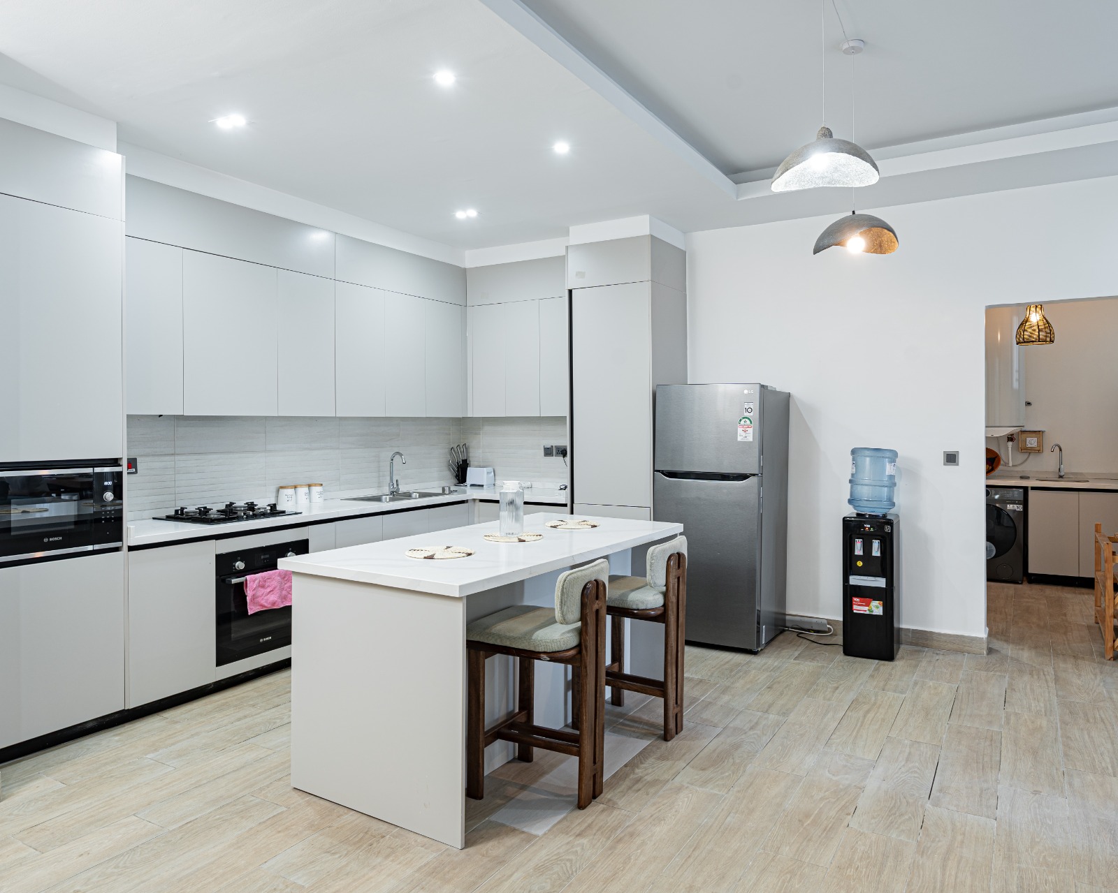 renting--Apartment_Address-Riverside_Dr__Nairobi__Kenya_price-340000_Beds-3_Baths-3-134-2