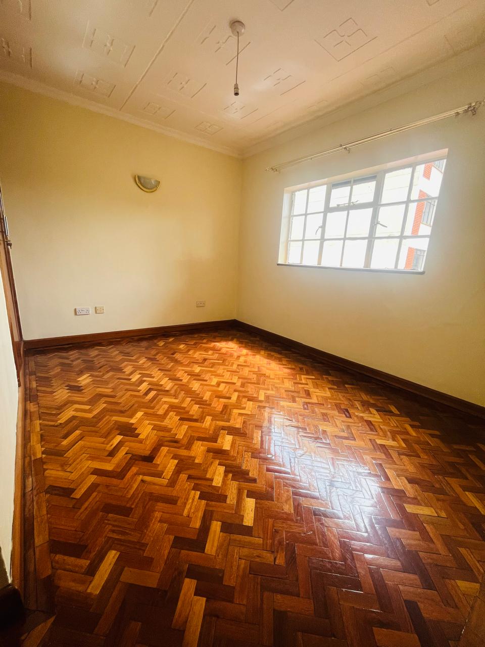 renting--Apartment_Address-Parklands__Nairobi__Kenya_price-75000_Beds-3_Baths-2-119-10