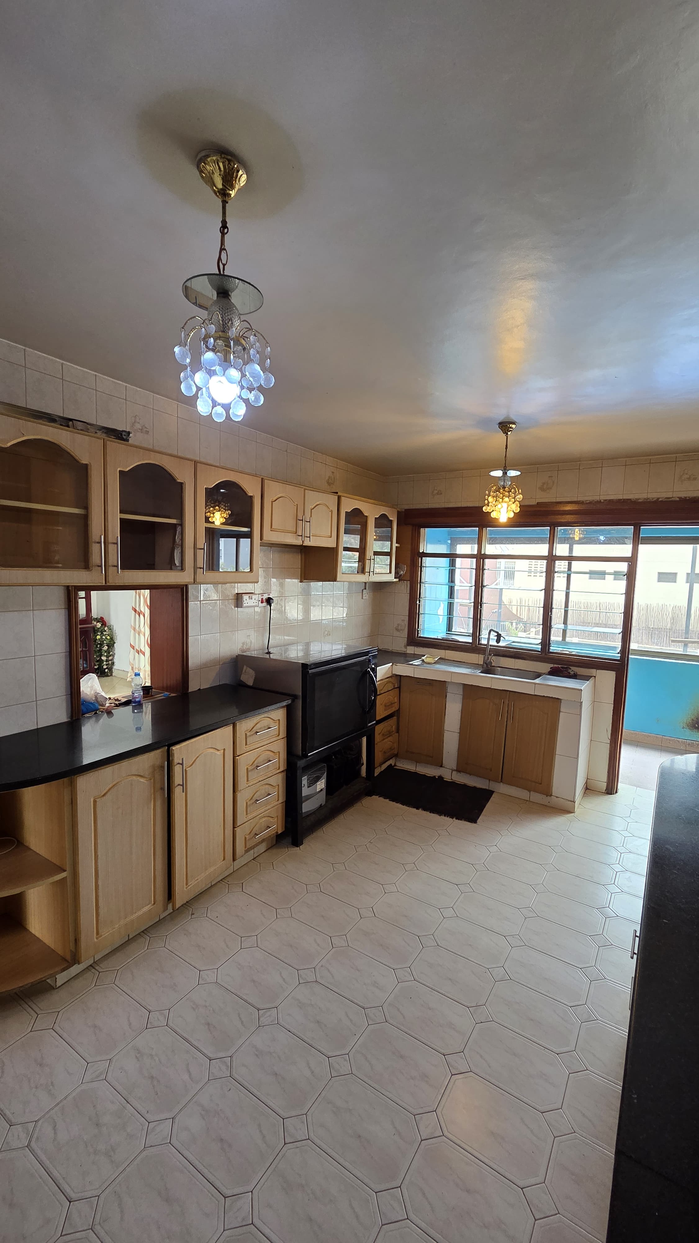 renting--Duplex_Address-Parklands__Nairobi__Kenya_price-150000_Beds-5_Baths-4-92-5