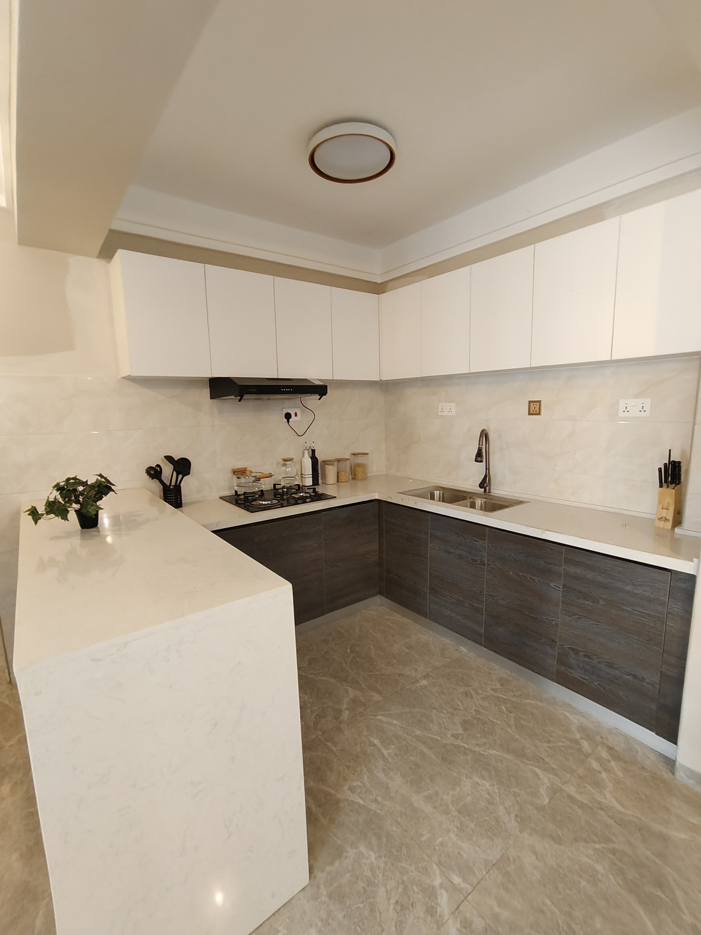 house-on-sale-3_Bedroom_apartment_for_sale_in_Kilimani_-Apartment_Address-Kilimani__Nairobi__Kenya_price-12600000_Beds-3_Baths-2110_10