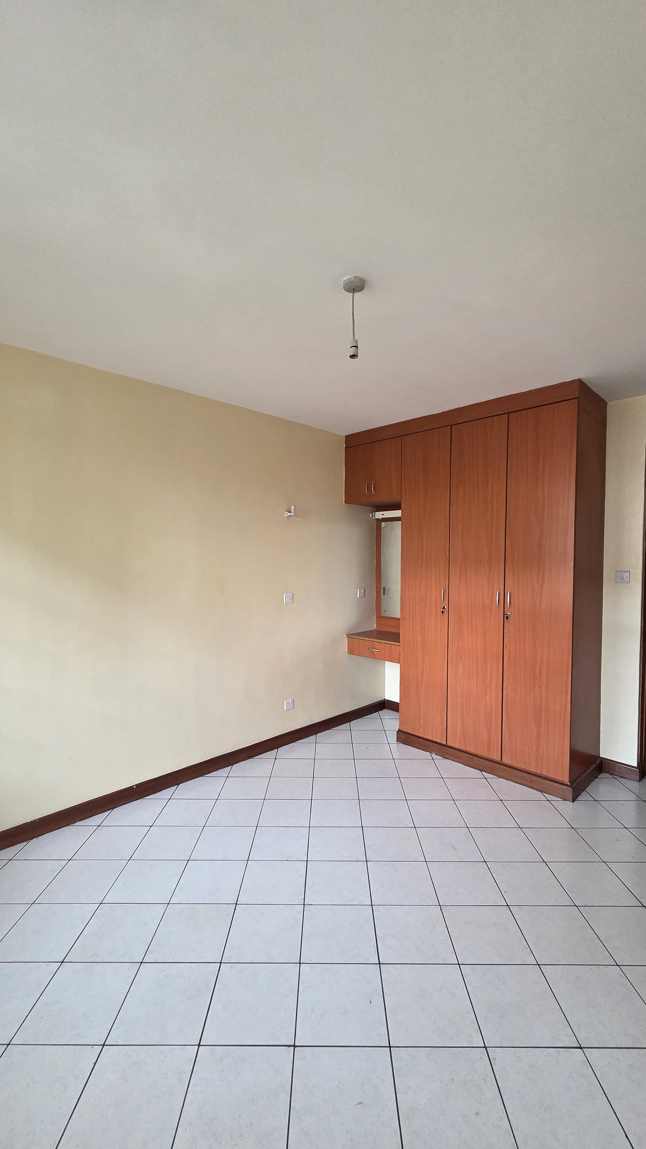 renting--Apartment_Address-Parklands__Nairobi__Kenya_price-90000_Beds-3_Baths-2-152-5