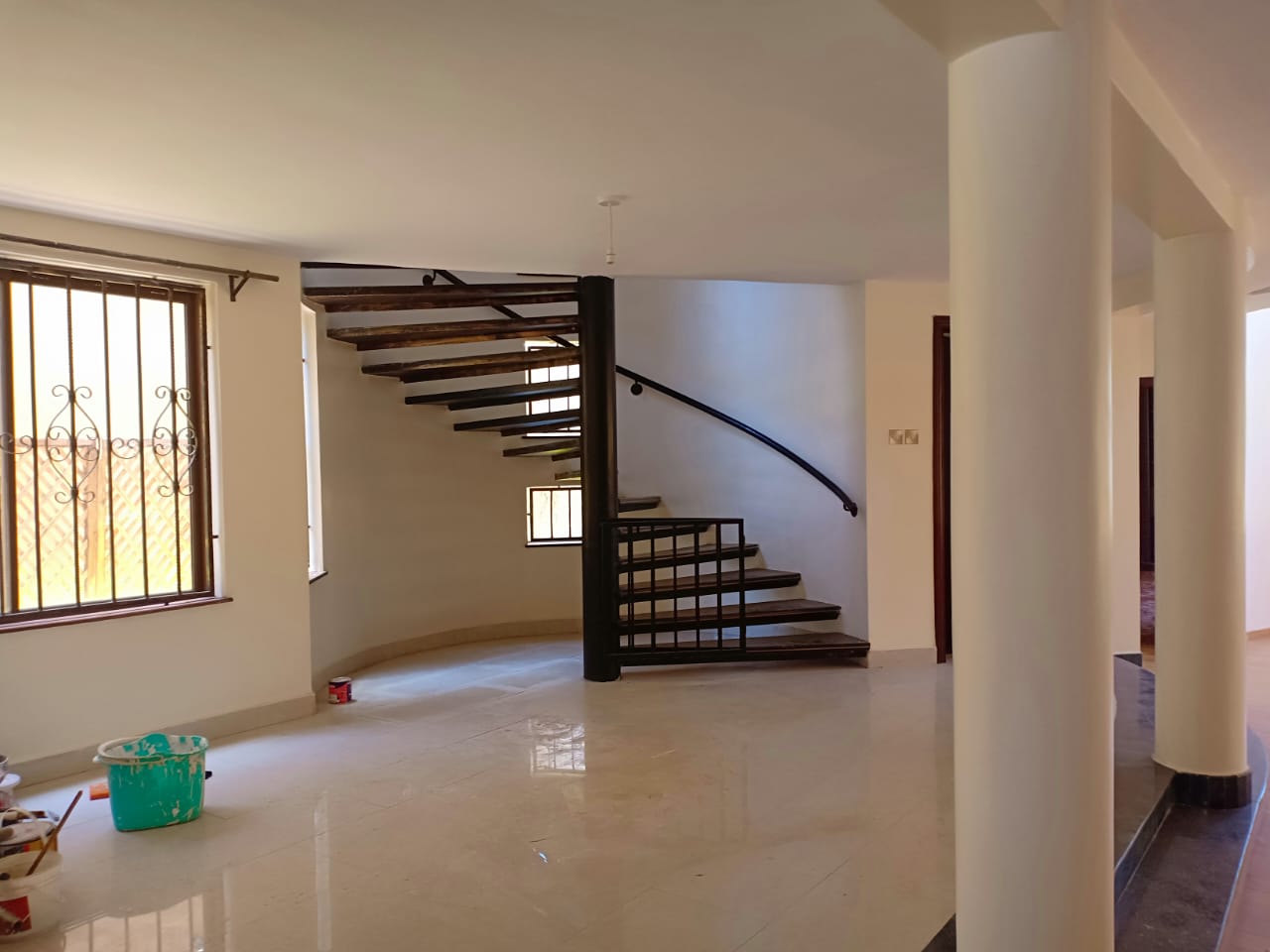 renting--Townhouse_Address-Brookside_Grove__Nairobi__Kenya_price-280000_Beds-4_Baths-4-97-4