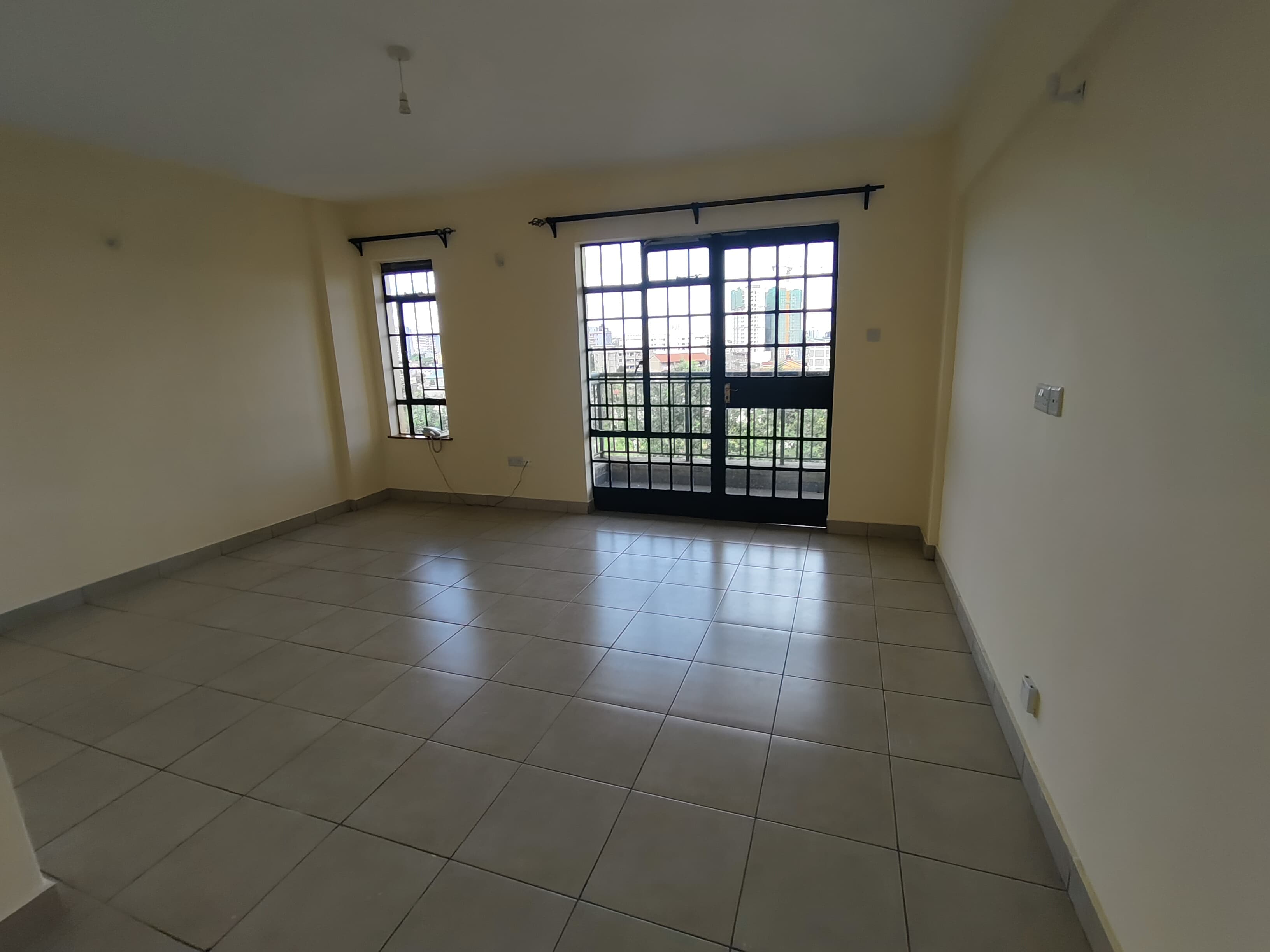 house-on-sale-3_Bedroom_apartment_for_sale_Ngong_road_Kes_11M-Apartment_Address-Ngong_Rd__Nairobi__Kenya_price-11000000_Beds-3_Baths-2120_30-13