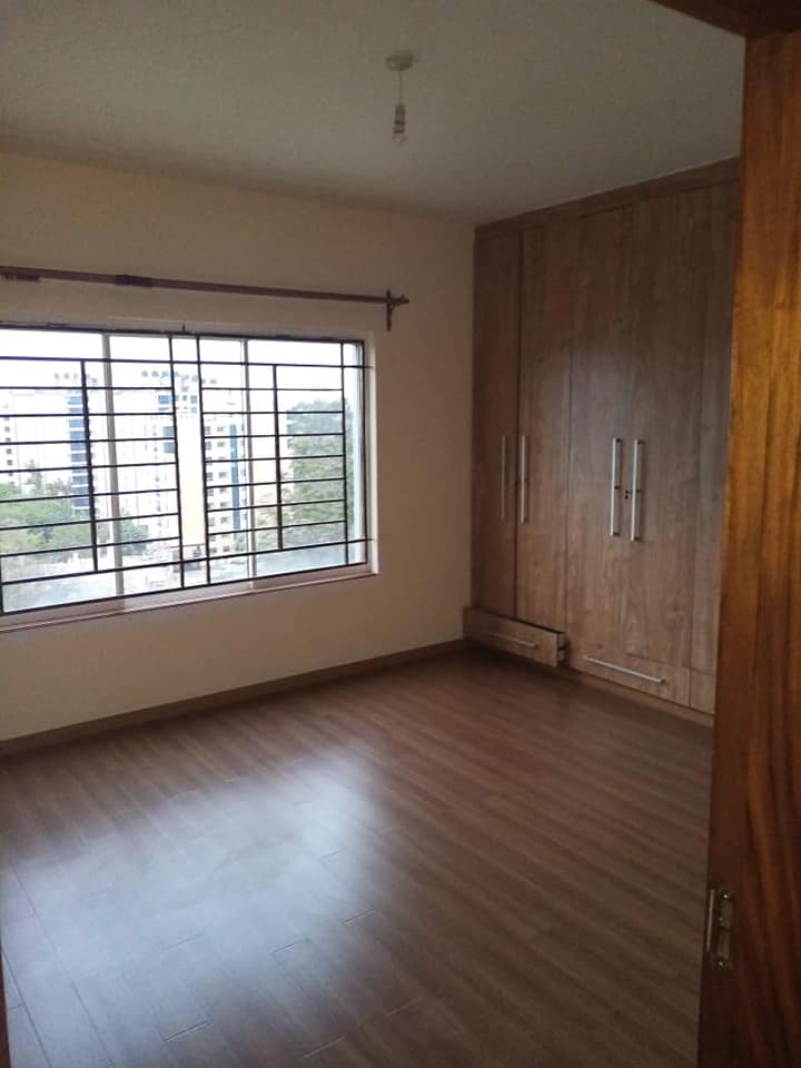 house-on-sale-Kileleshwa_3_Bedroom_all_en_suite_plus_DSQ_apartment_for_sale_Kes_25M-Apartment_Address-Kileleshwa__Nairobi__Kenya_price-25000000_Beds-3_Baths-4110_34-2