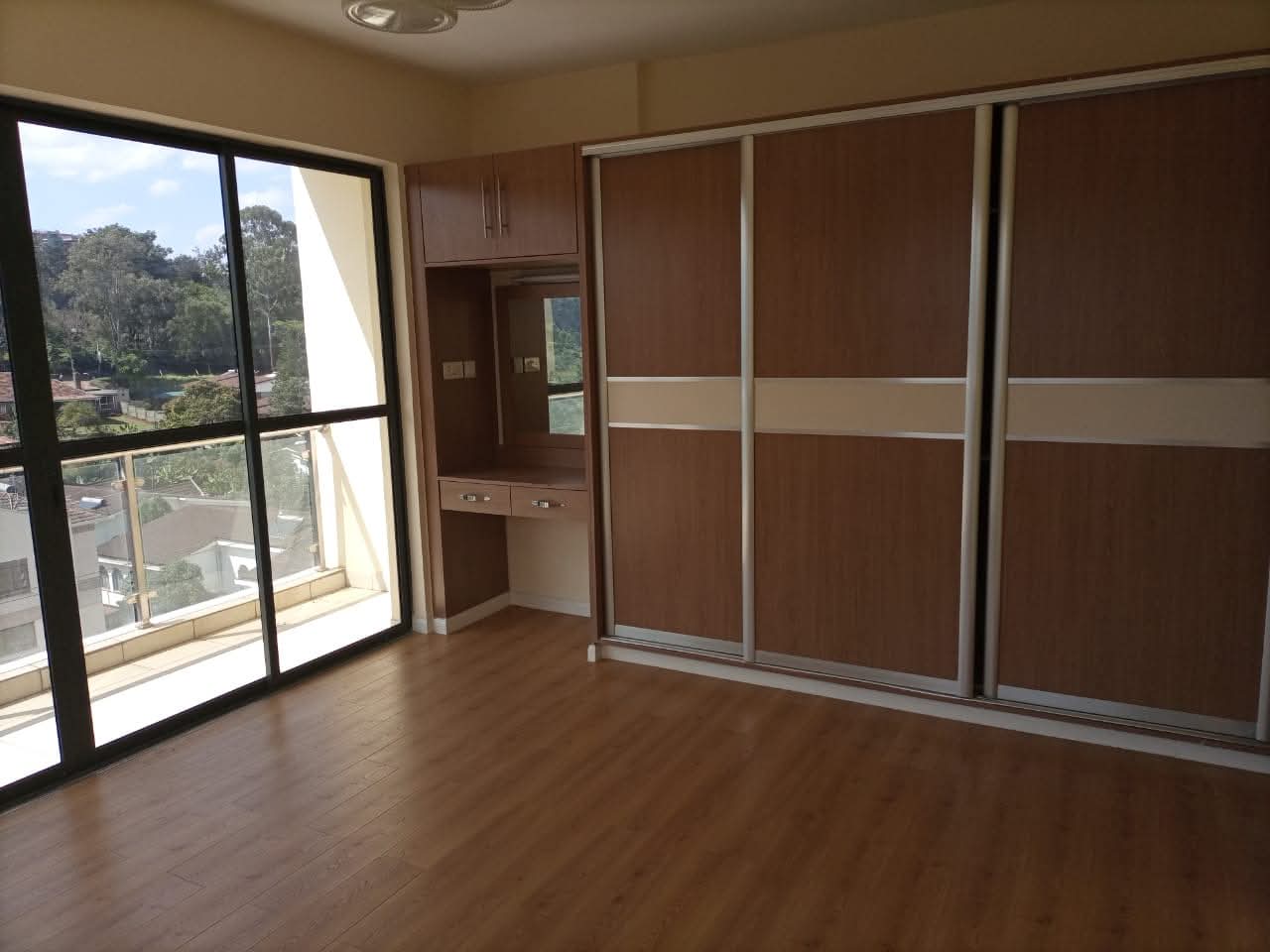 renting-Luxury_Living_3_Bedrooms_Apartments_in_Westlands_-apartment_Address-Westlands__Nairobi__Kenya_price-175000_Beds-3_Baths-3-100-1