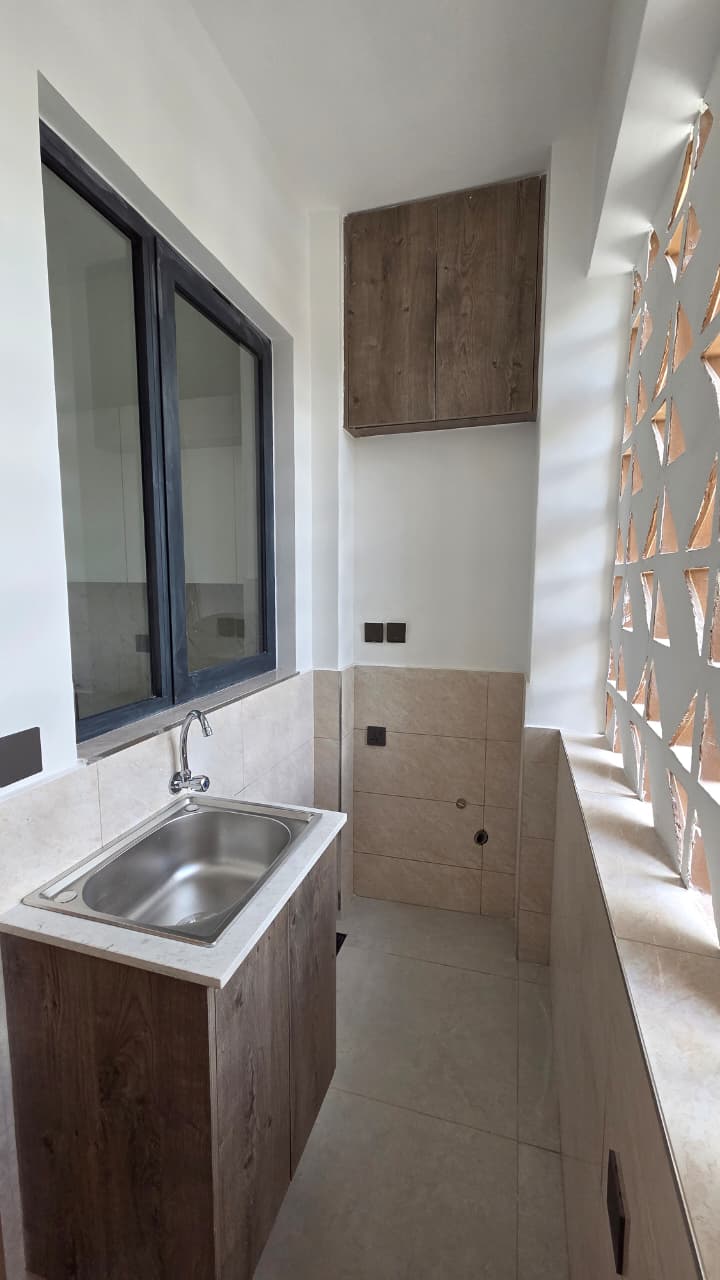 renting--Apartment_Address-Brookside_Gardens__Nairobi__Kenya_price-140000_Beds-2_Baths-2-139-14