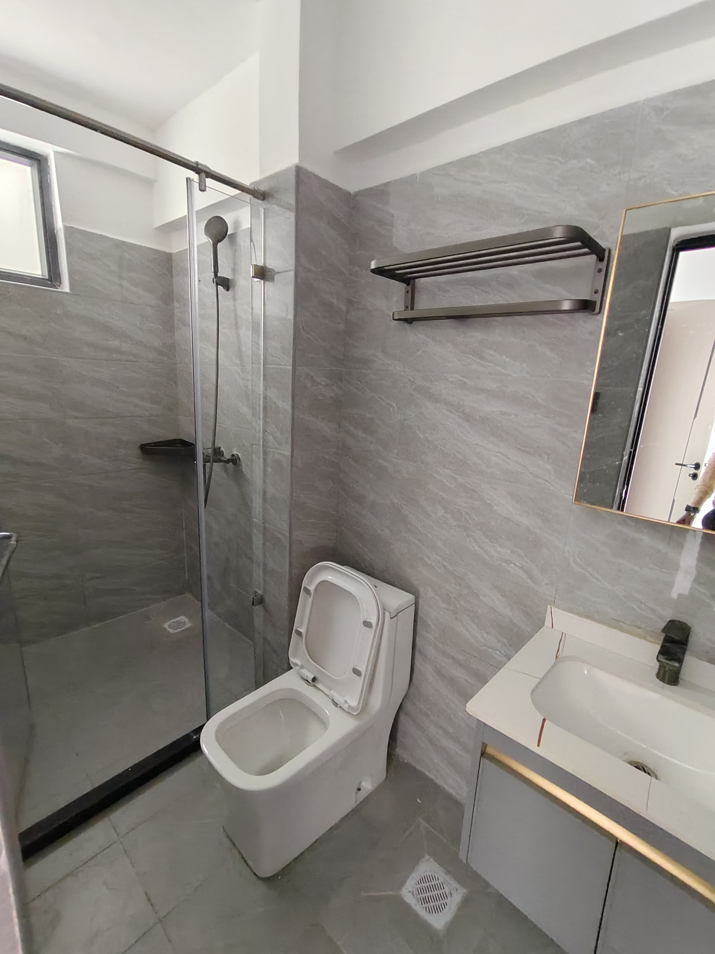 house-on-sale-Kilimani_Wood_avenue_2_bedroom_apartment_for_sale_Kes_10_5M-Apartment_Address-Kilimani__Nairobi__Kenya_price-10500000_Beds-2_Baths-2110_33-9