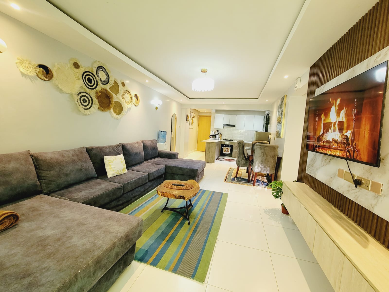 renting--Apartment_Address-Parklands__Nairobi__Kenya_price-220000_Beds-2_Baths-3-137-1