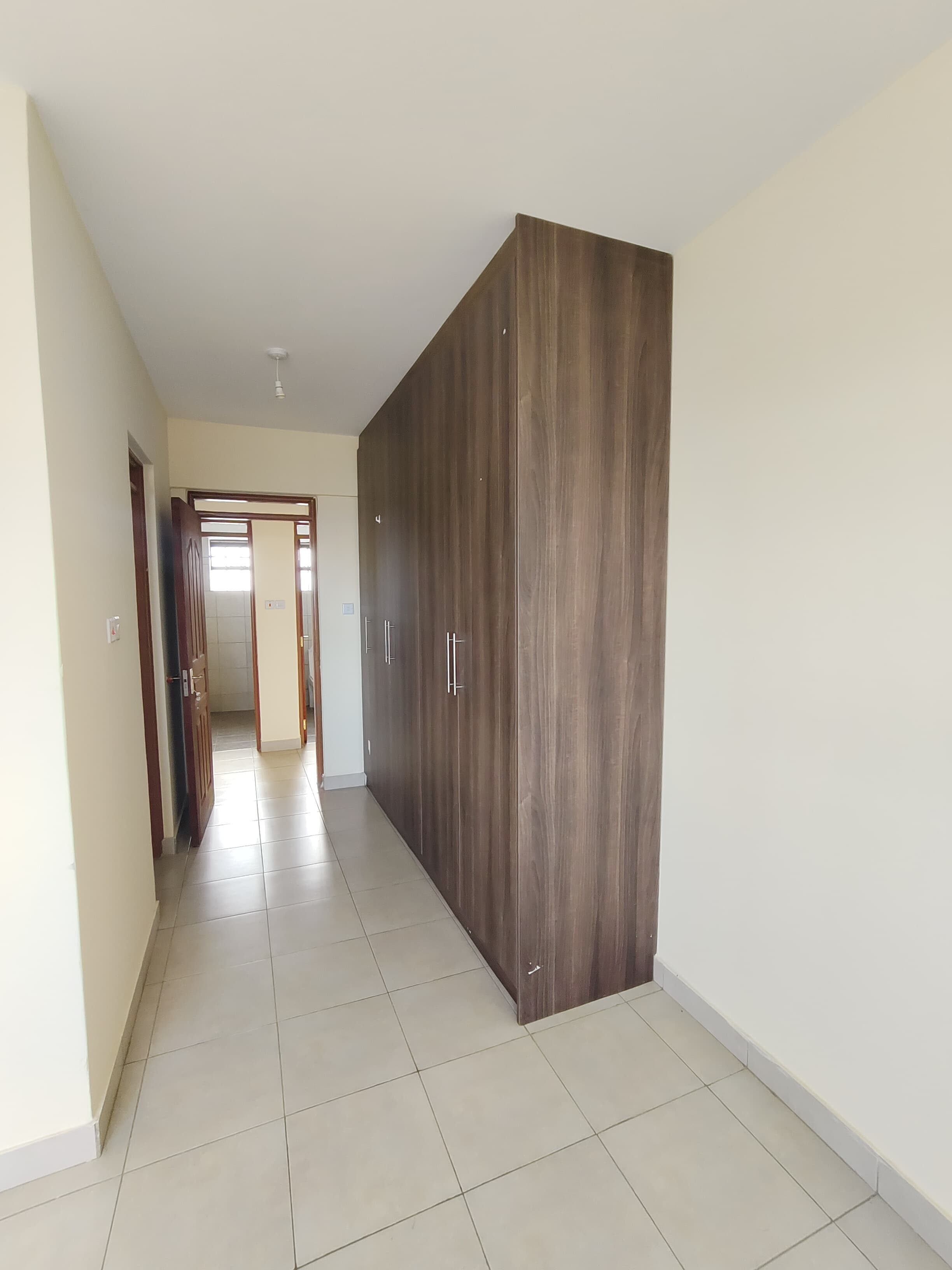 house-on-sale-Ngong_road_2_bedroom_apartment_for_sale_Kes_9_5M-Apartment_Address-Ngong_Rd__Nairobi__Kenya_price-9500000_Beds-2_Baths-2110_31-10