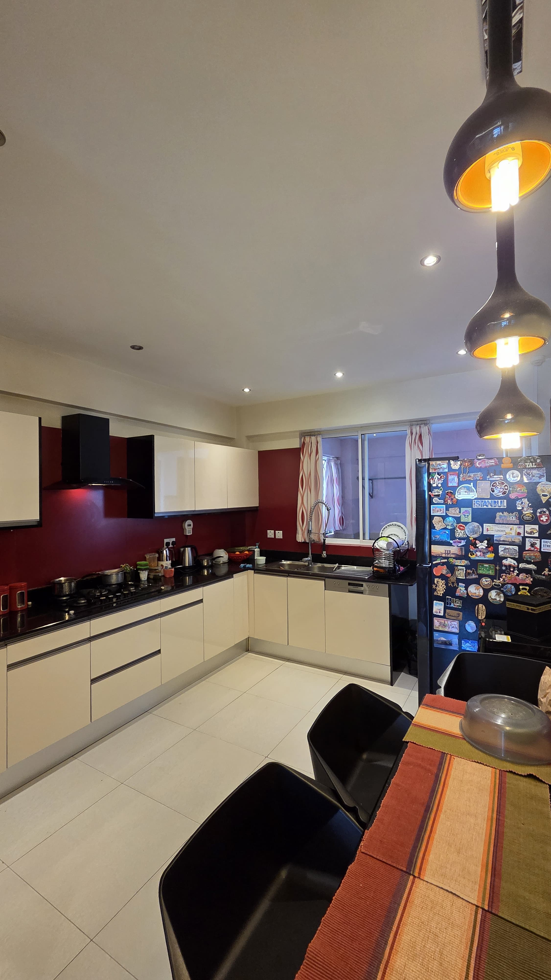 renting--Apartment_Address-Parklands__Nairobi__Kenya_price-285000_Beds-4_Baths-4-150-5
