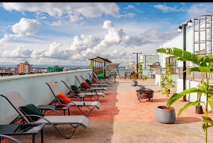 house-on-sale-Spacious_3_Bedrooms_Apartments_in_Kilimani_-Apartment_Address-Kilimani_Estate__Nairobi__Kenya_price-17000000_Beds-3_Baths-3110_65-8