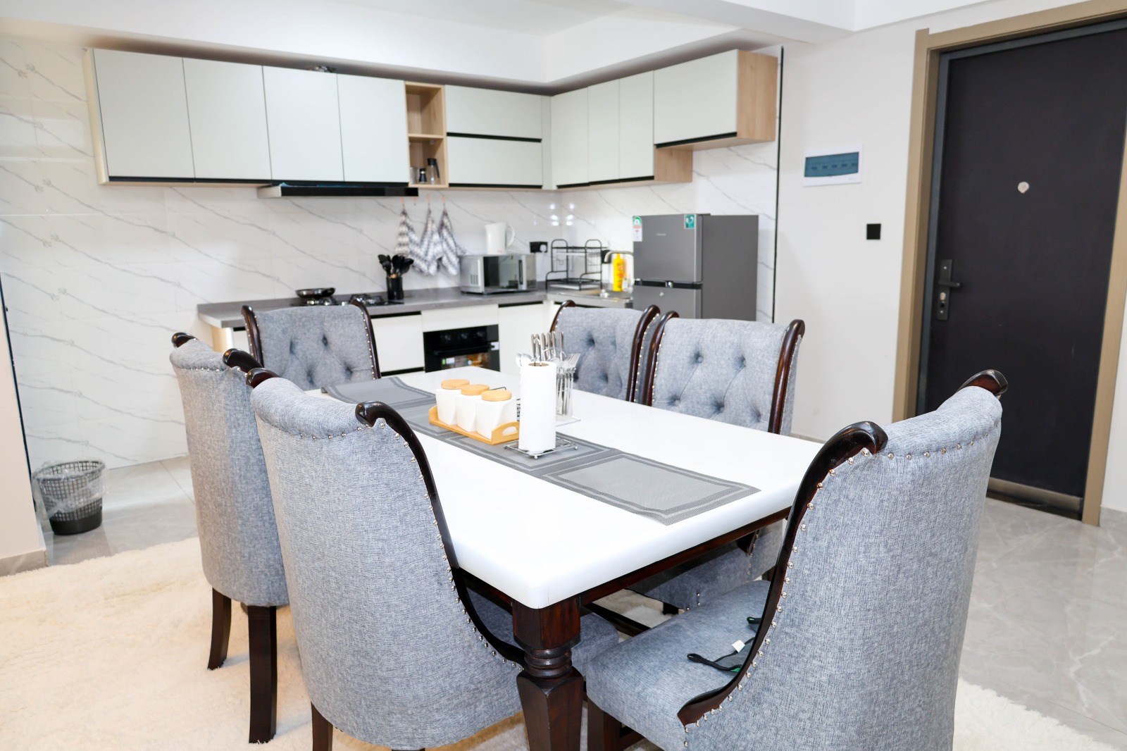 renting--Apartment_Address-Syokimau_Airport_Rd__Nairobi__Kenya_price-85000_Beds-3_Baths-3-160-4