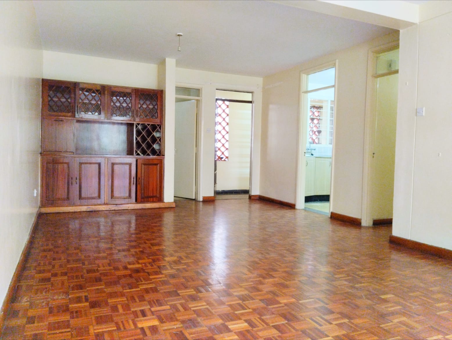 renting--Apartment_Address-State_House_Rd__Nairobi__Kenya_price-100000_Beds-2_Baths-2-158-1