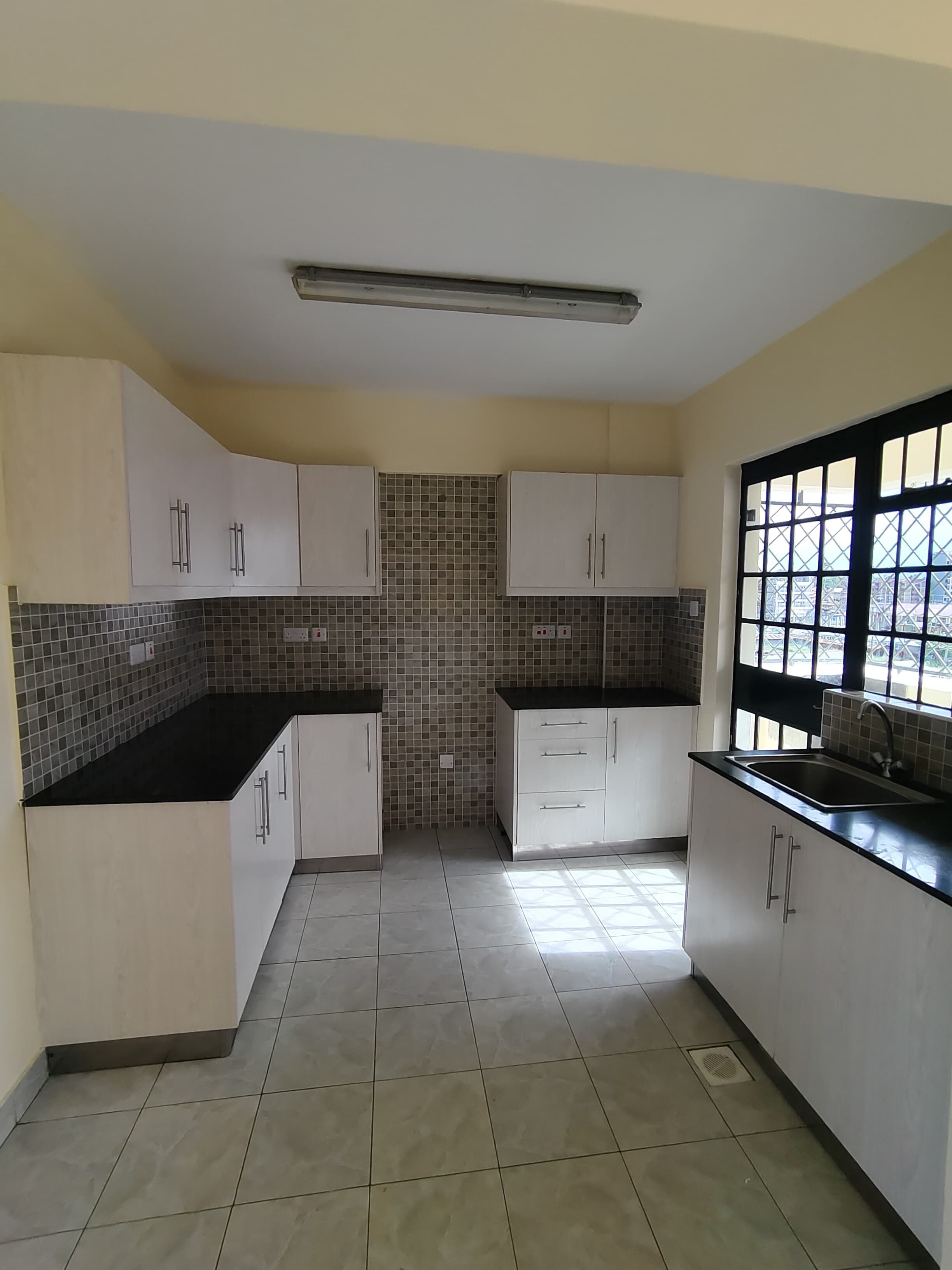 house-on-sale-3_Bedroom_apartment_for_sale_Ngong_road_Kes_11M-Apartment_Address-Ngong_Rd__Nairobi__Kenya_price-11000000_Beds-3_Baths-2120_30-2